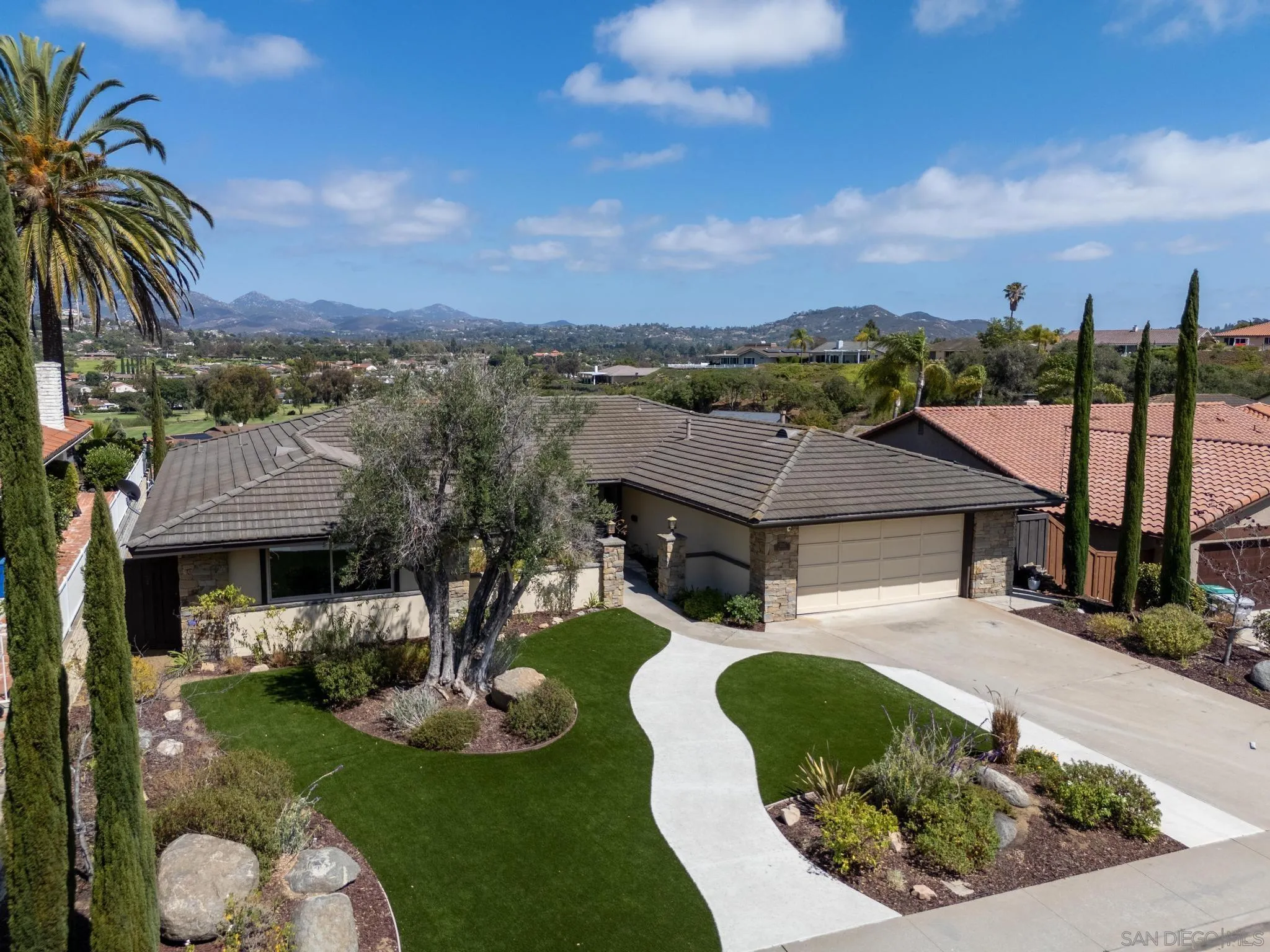 17287 Regalo Ln