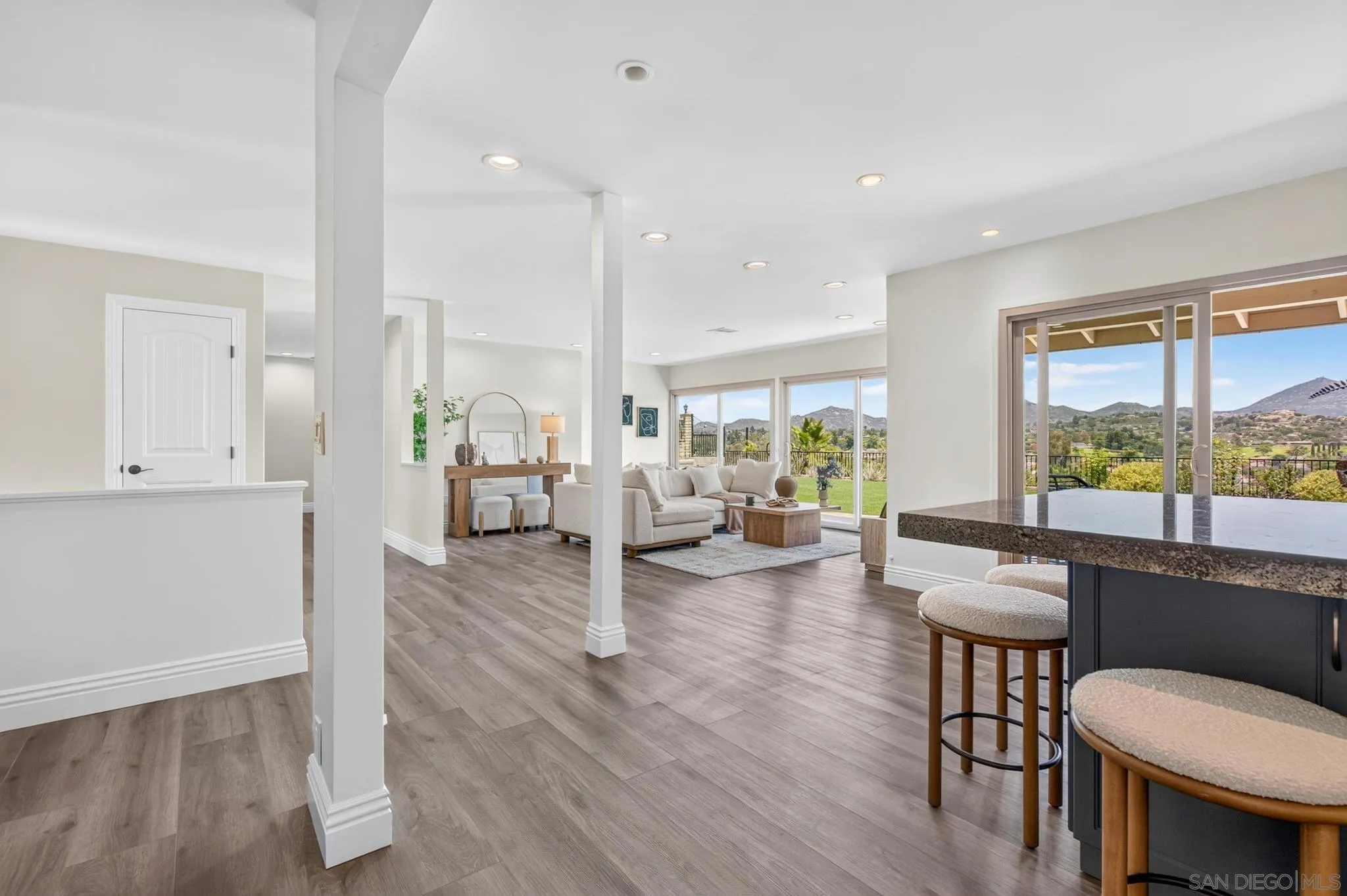 17287 Regalo Ln