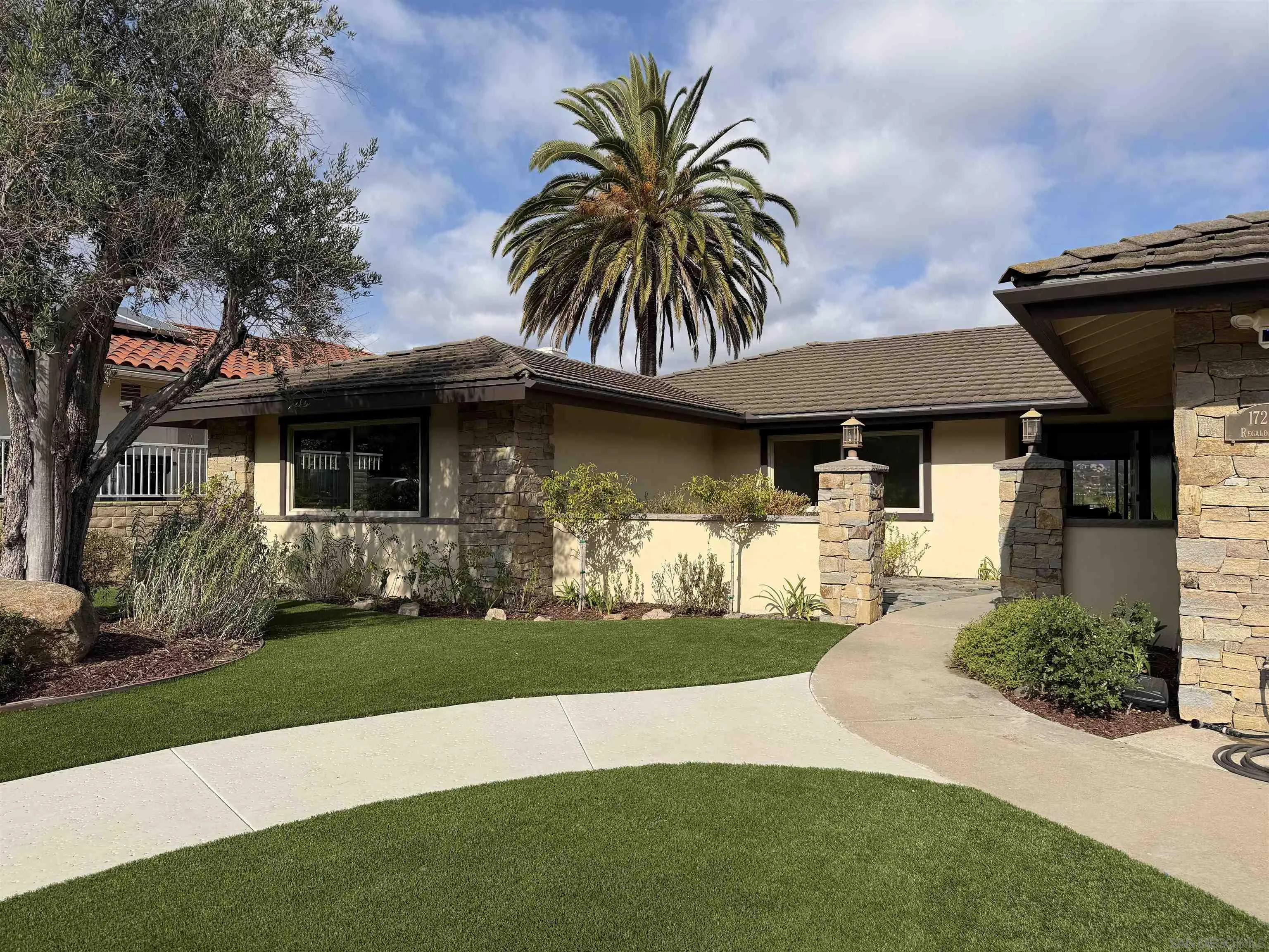 17287 Regalo Ln