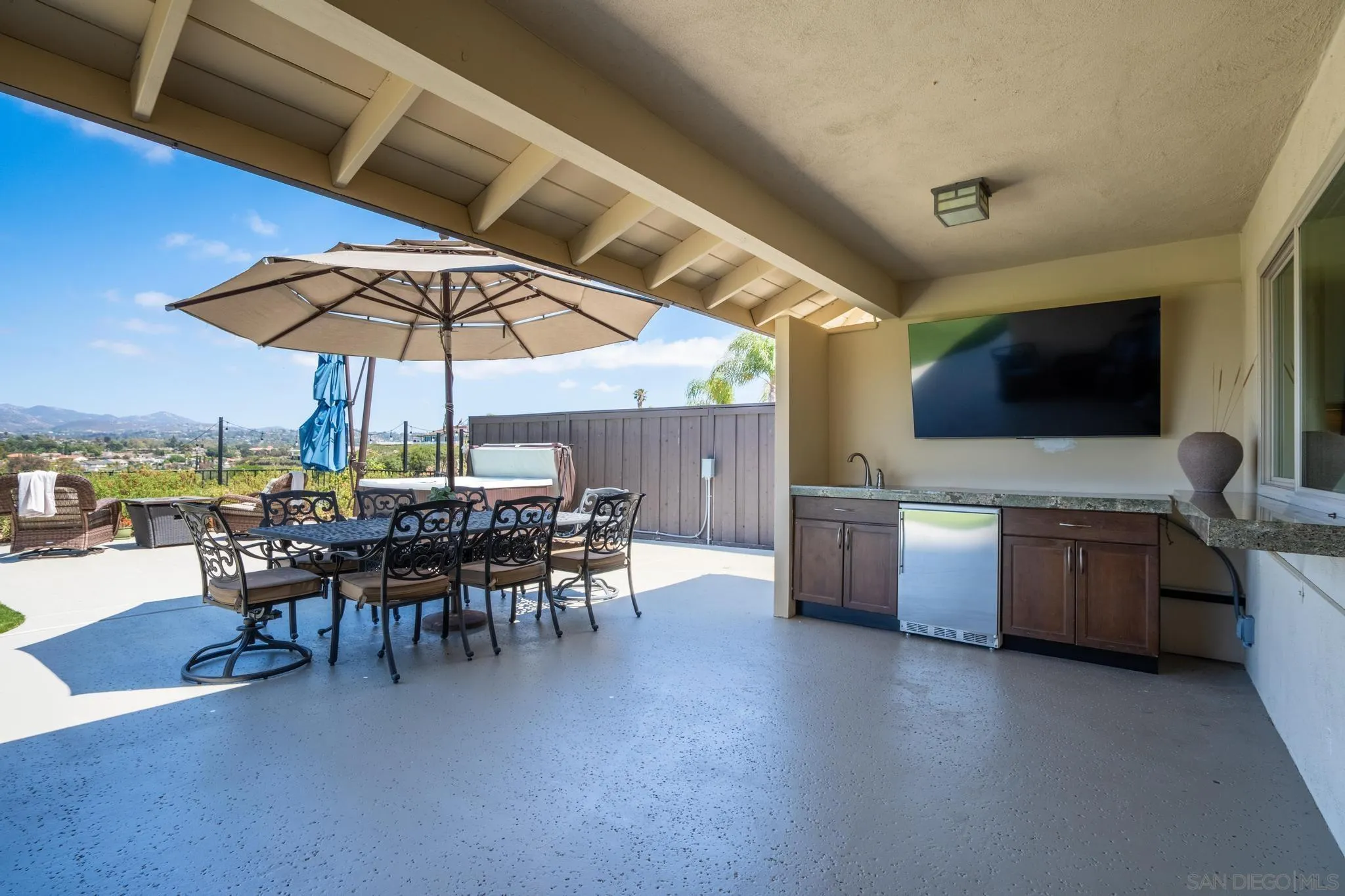 17287 Regalo Ln