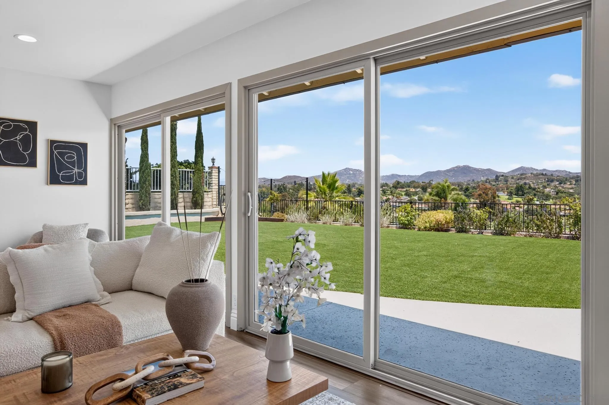 17287 Regalo Ln