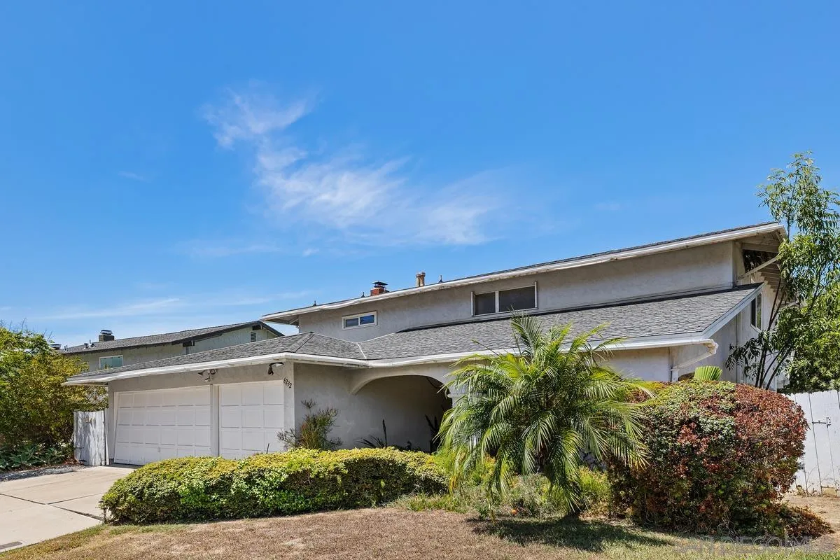 6232 Lake Athabaska Pl