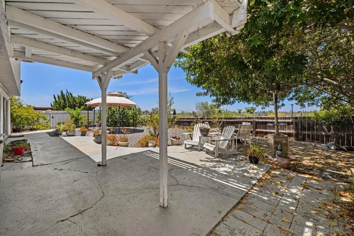6232 Lake Athabaska Pl