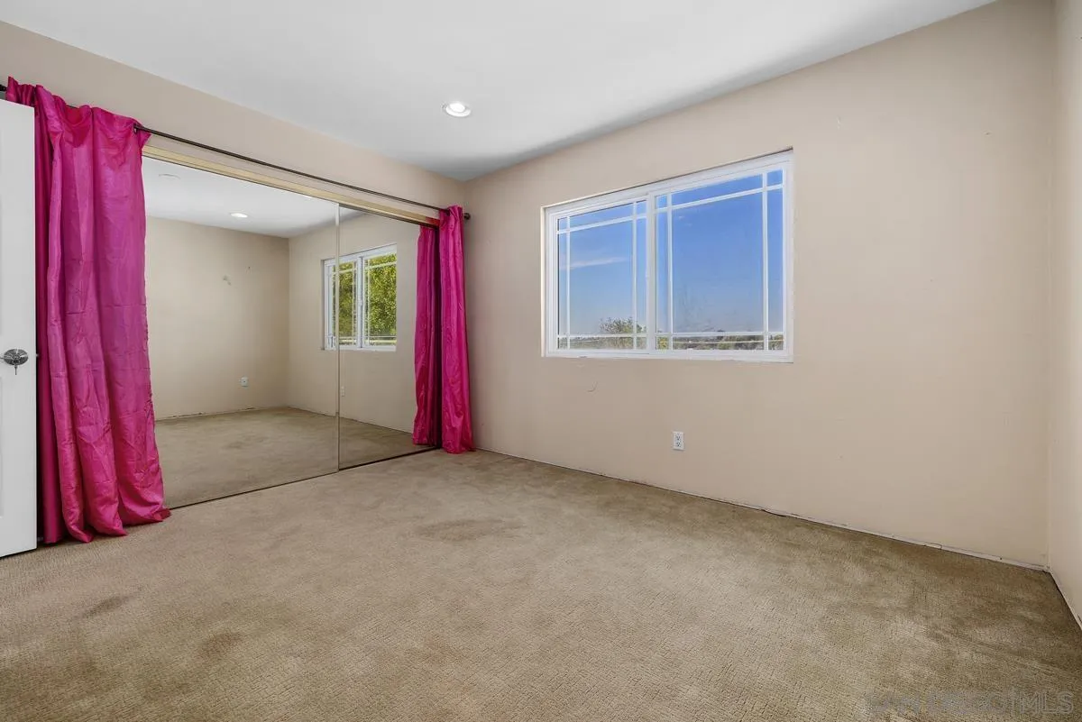 6232 Lake Athabaska Pl