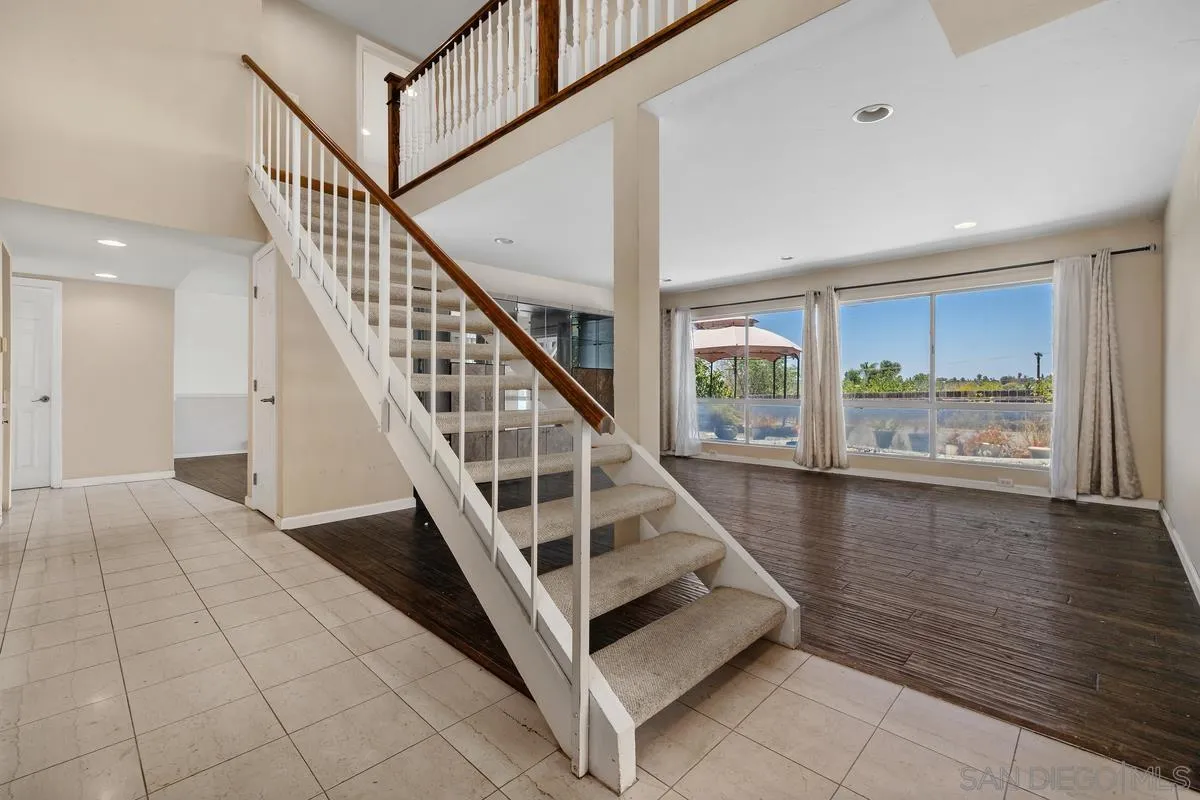 6232 Lake Athabaska Pl