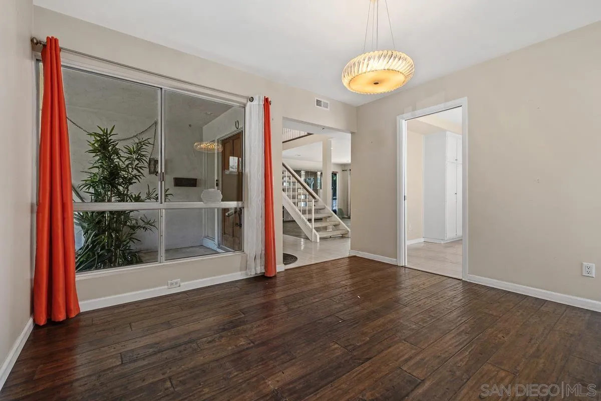 6232 Lake Athabaska Pl