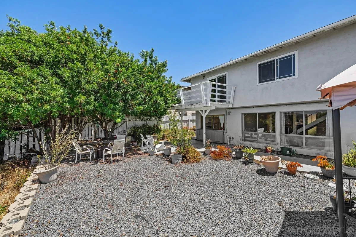 6232 Lake Athabaska Pl
