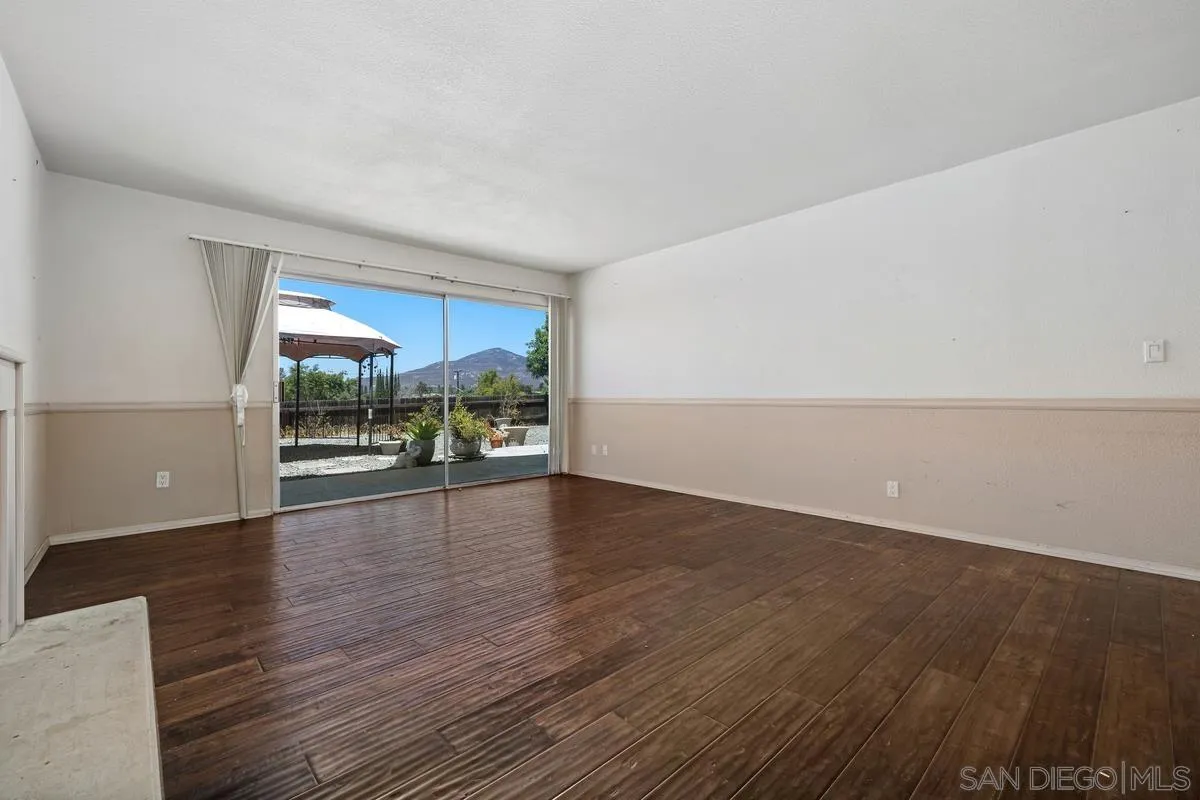 6232 Lake Athabaska Pl