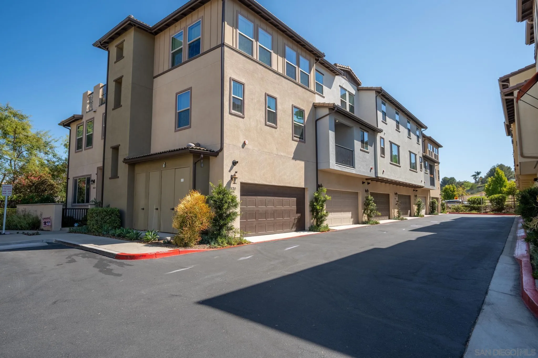 1832 Mesquite Way