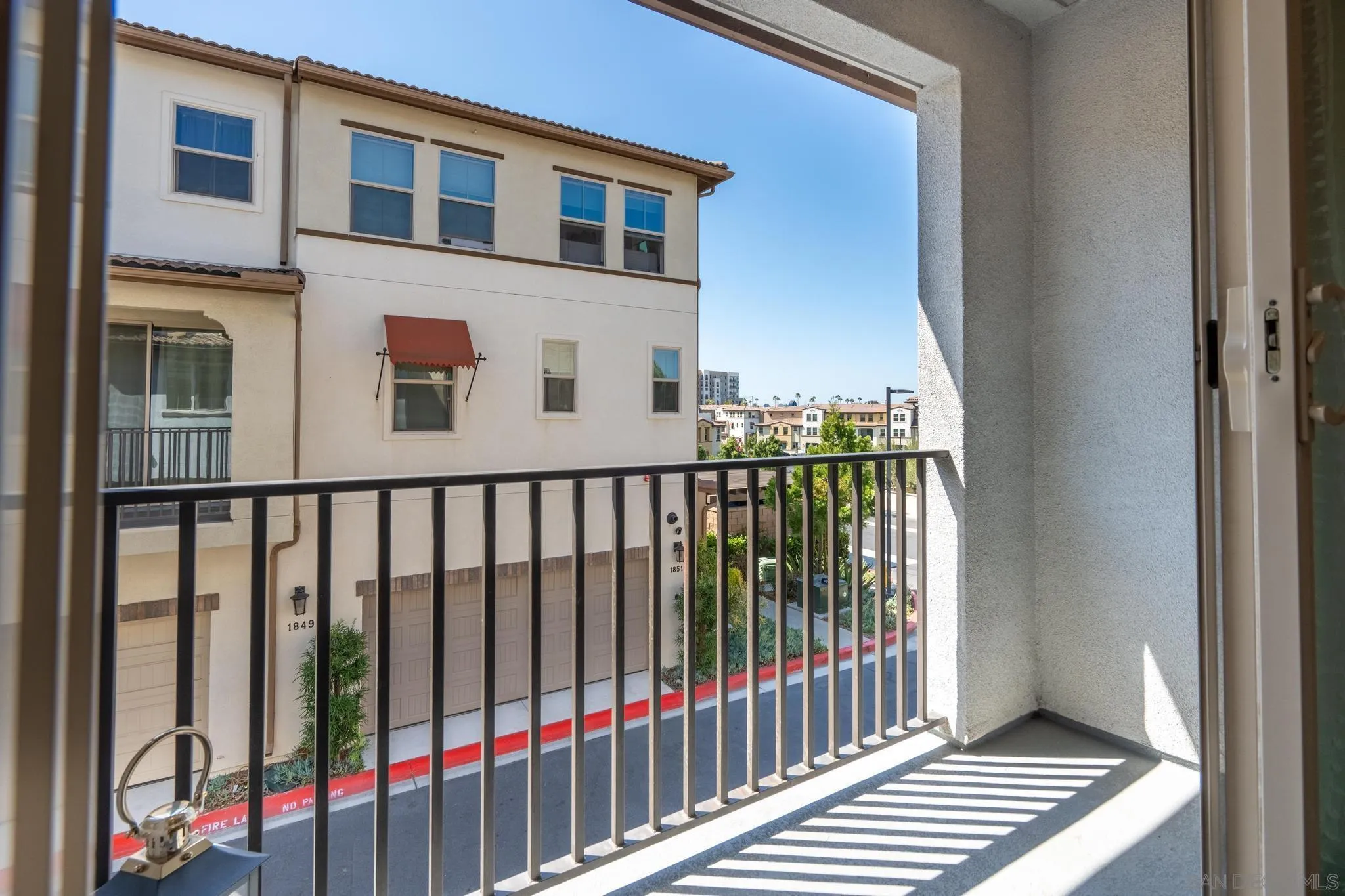 1832 Mesquite Way