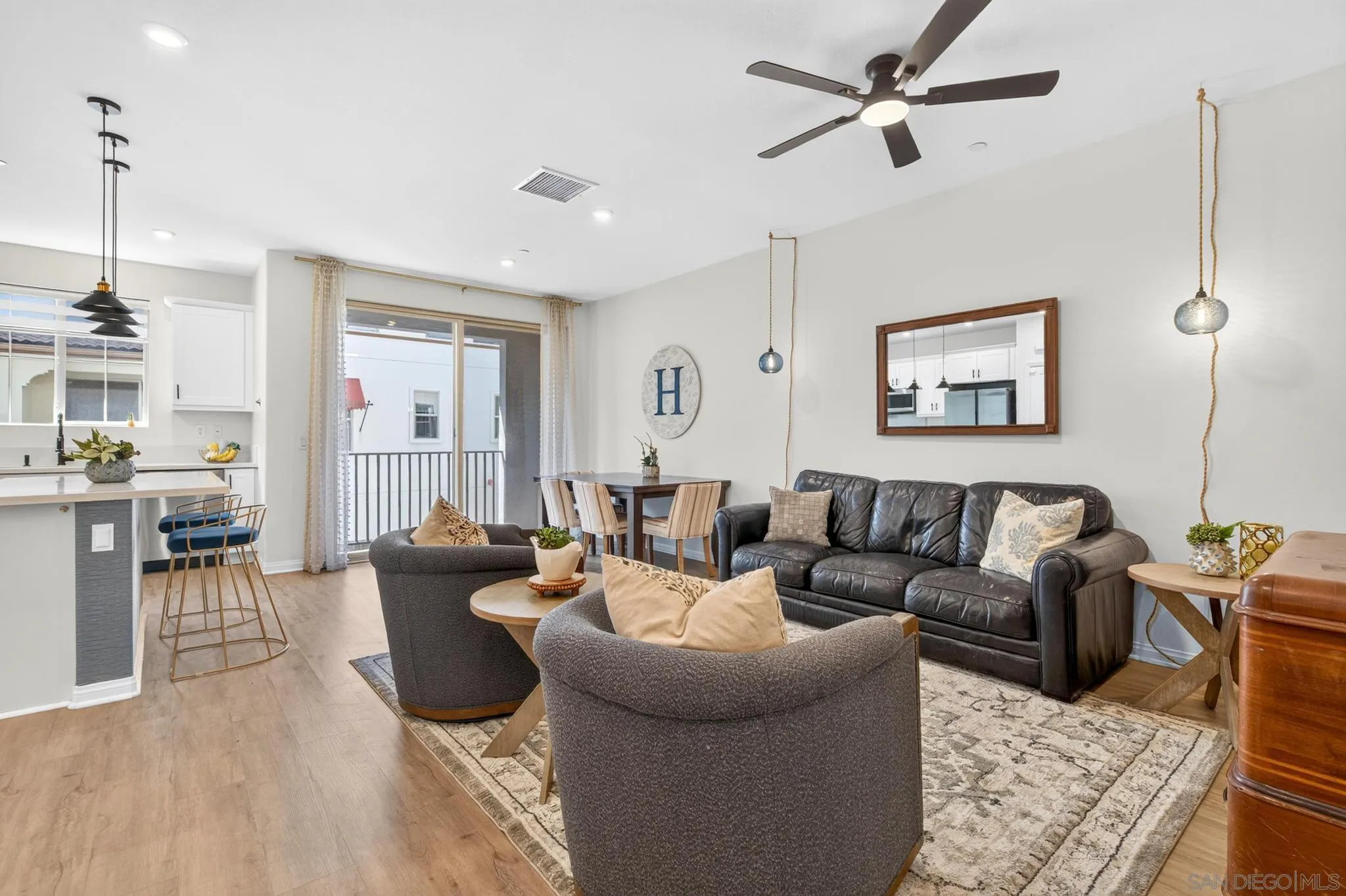 1832 Mesquite Way