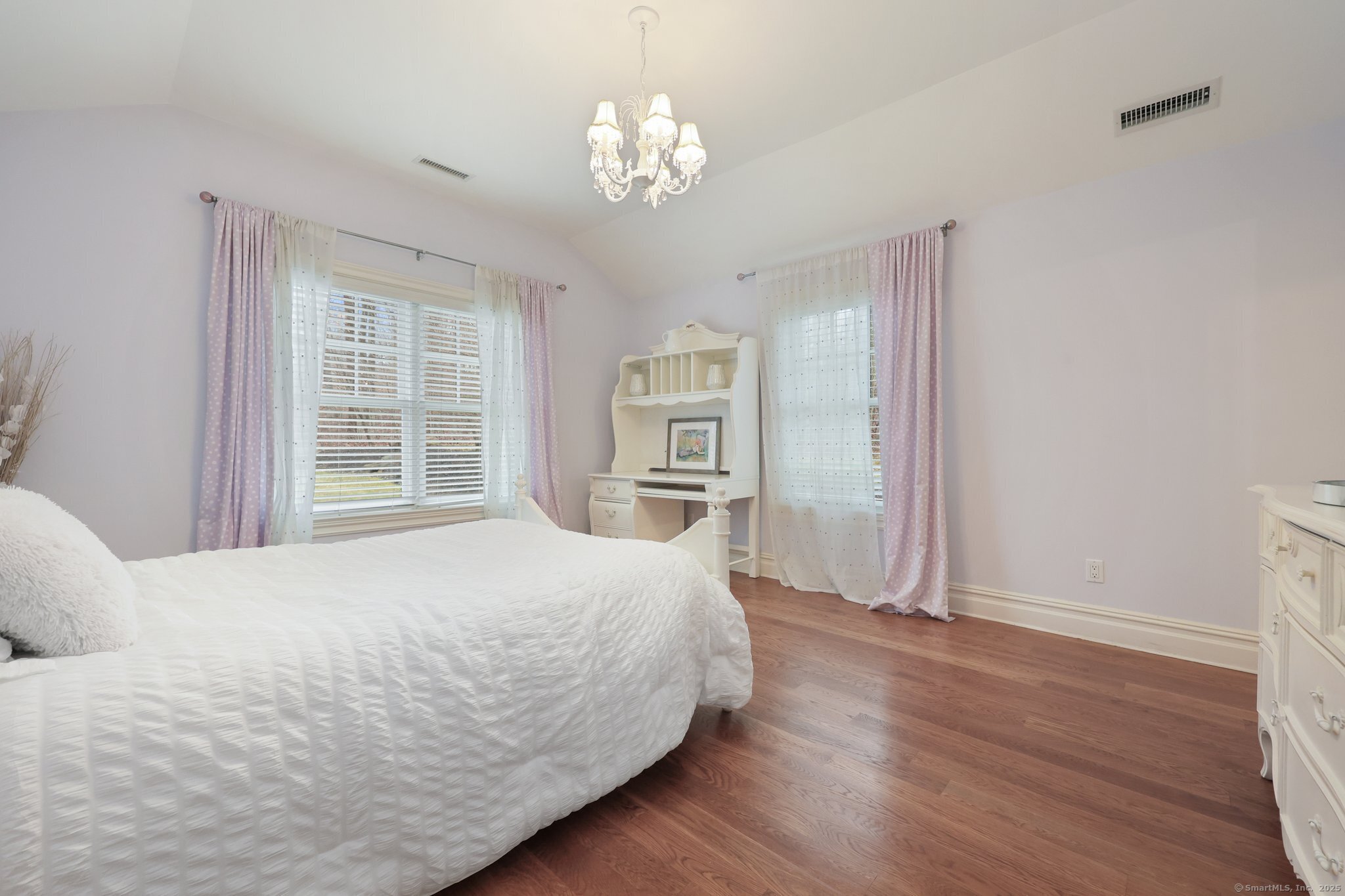17 Tannery Lane North