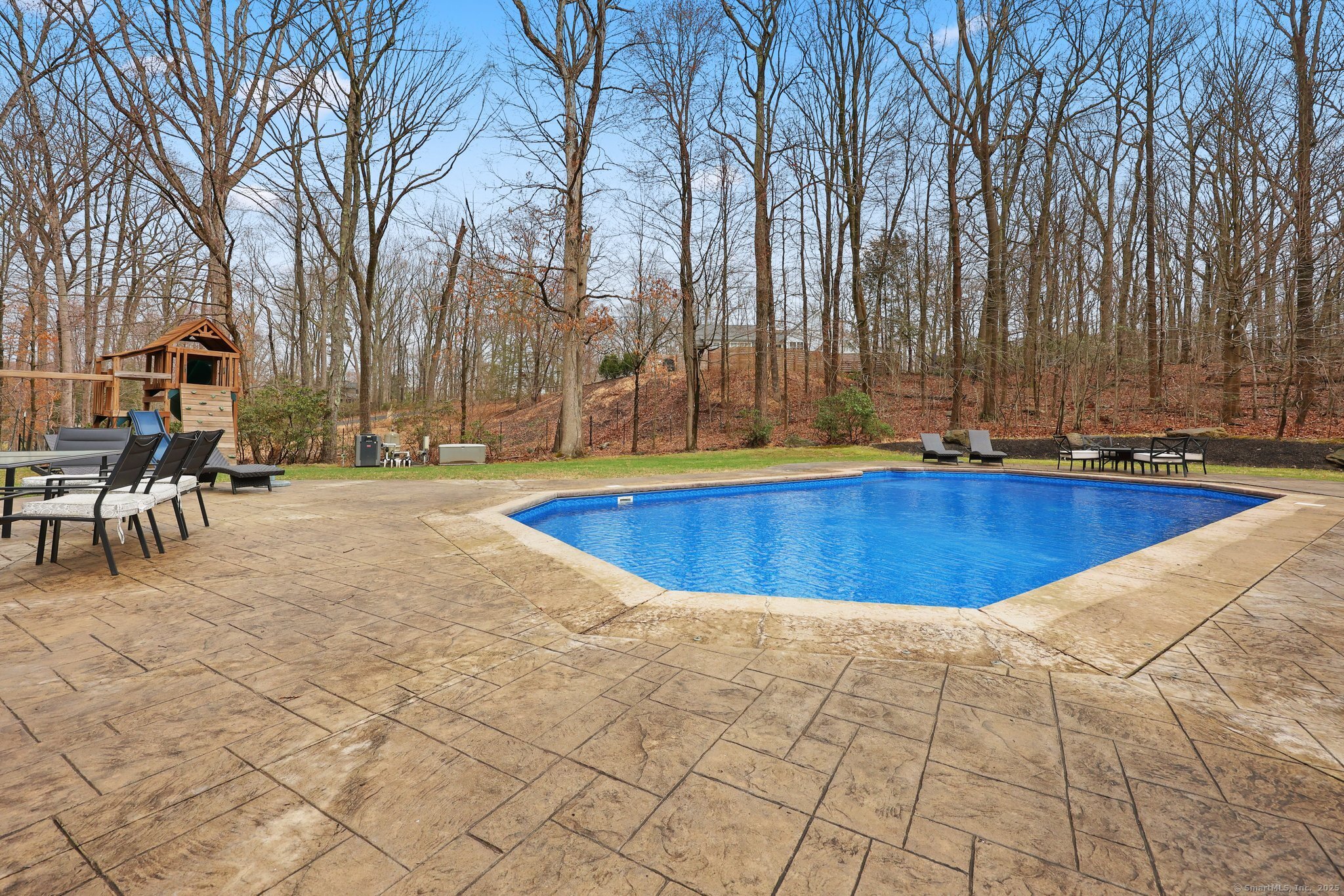 17 Tannery Lane North