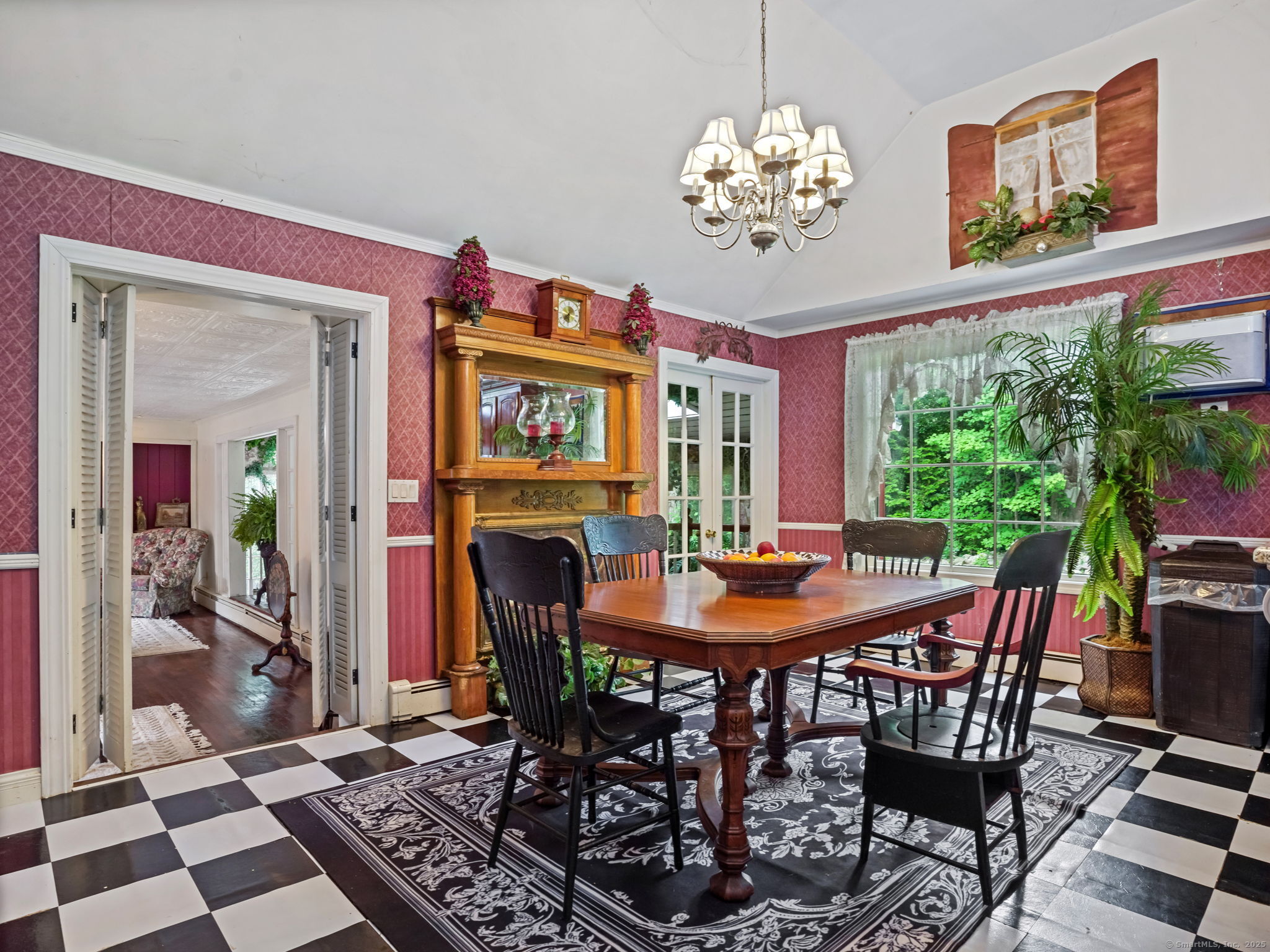 4 Whippoorwill Lane