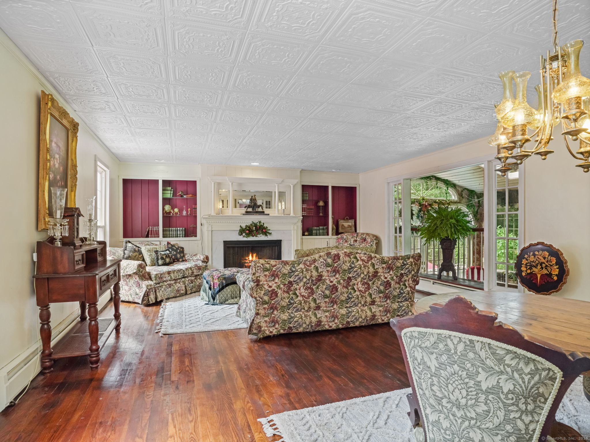 4 Whippoorwill Lane