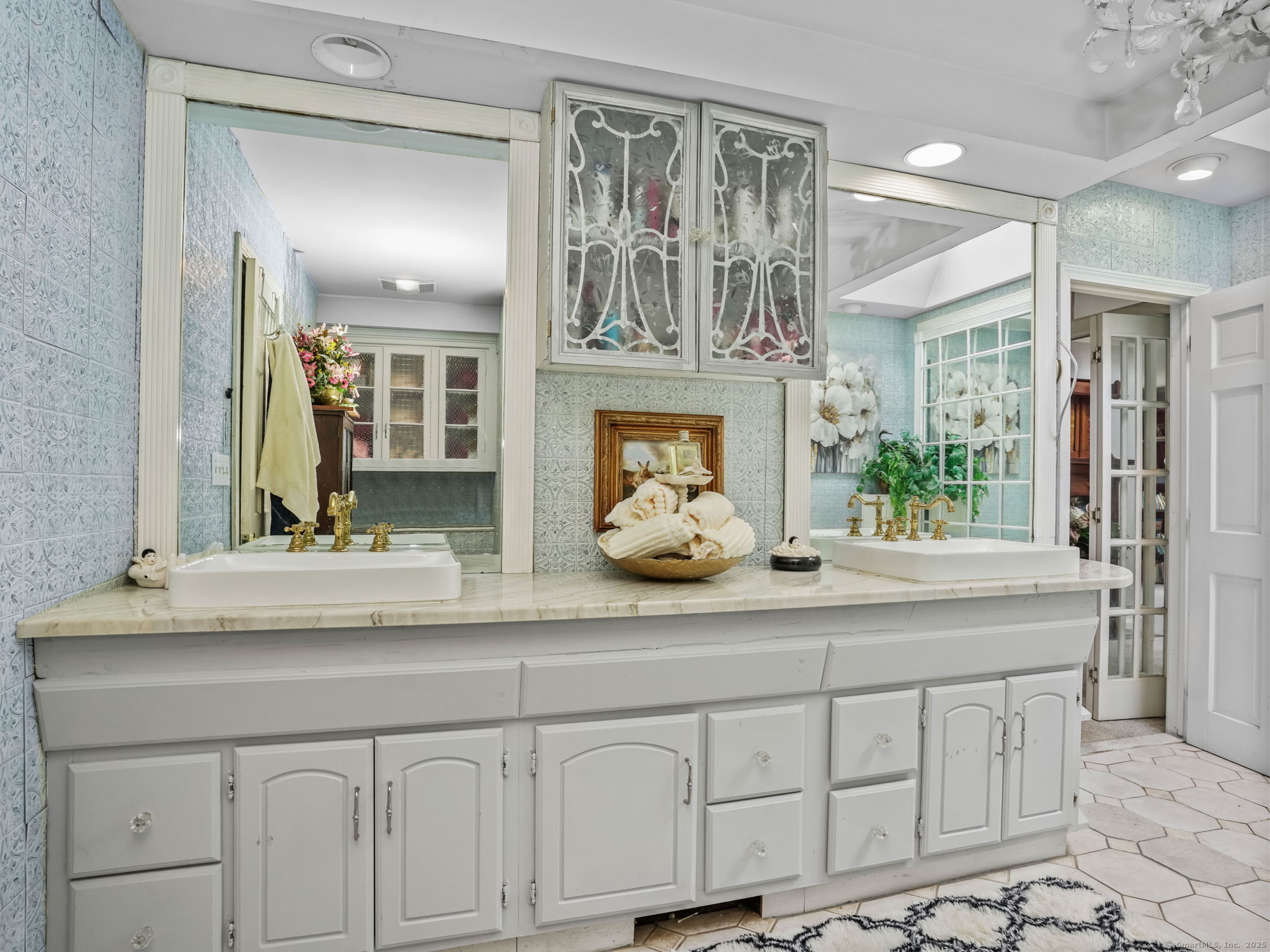 4 Whippoorwill Lane