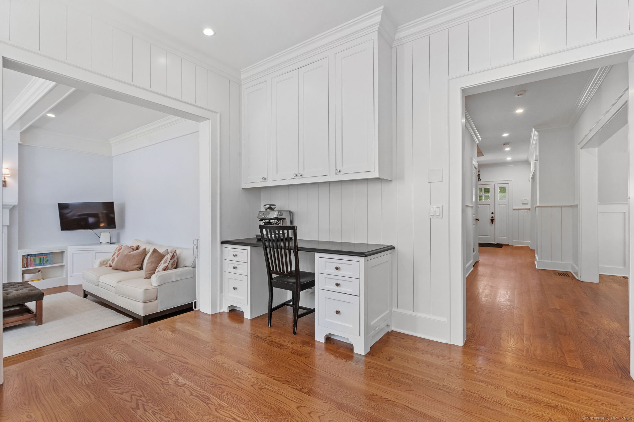 71 West Avenue