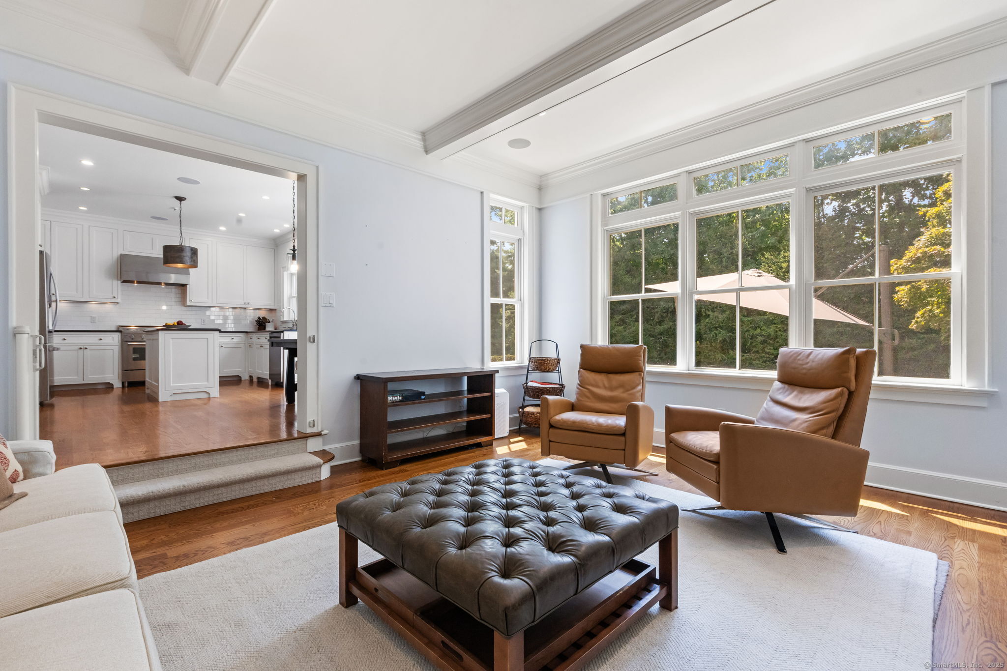 71 West Avenue