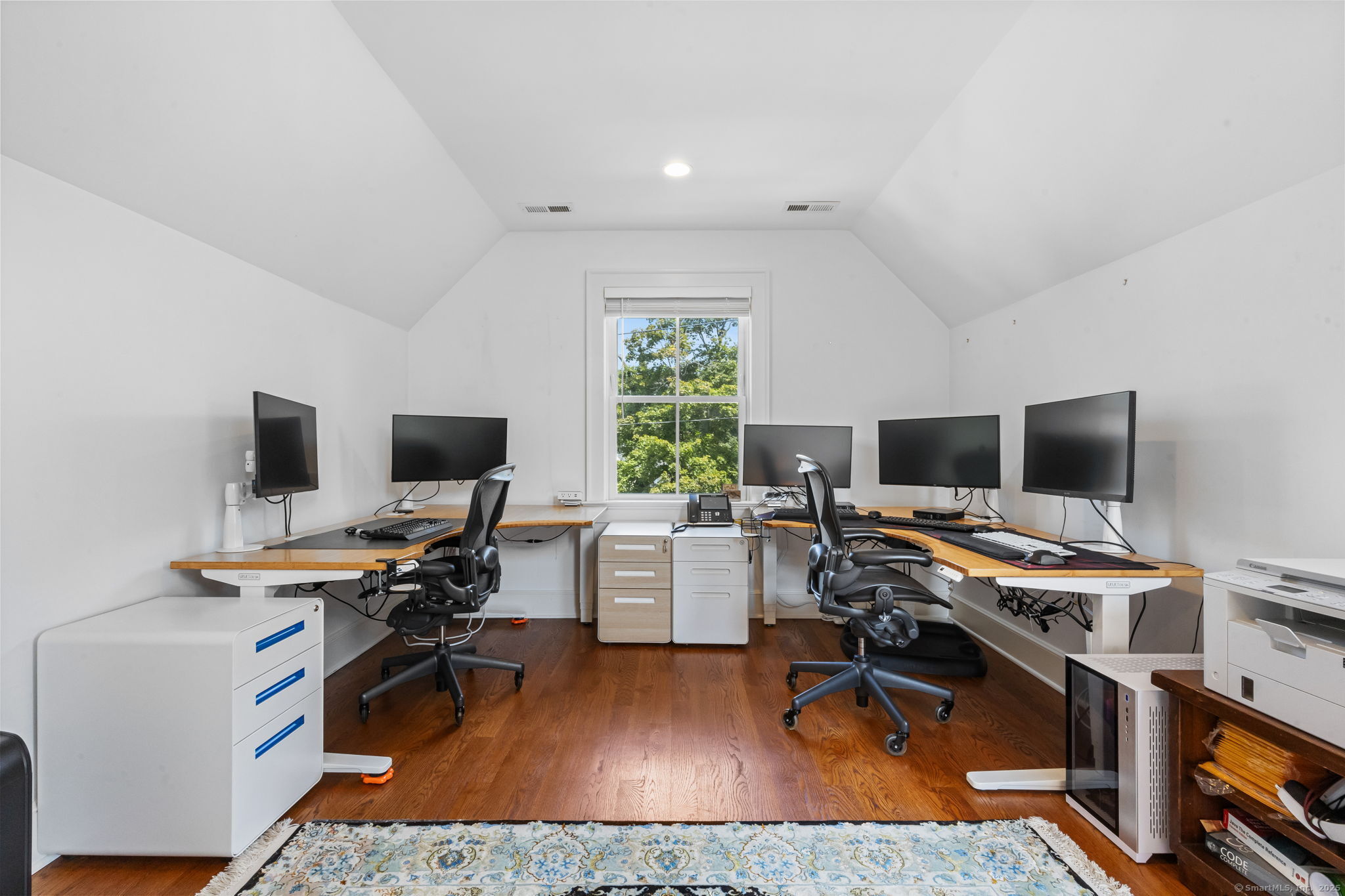71 West Avenue