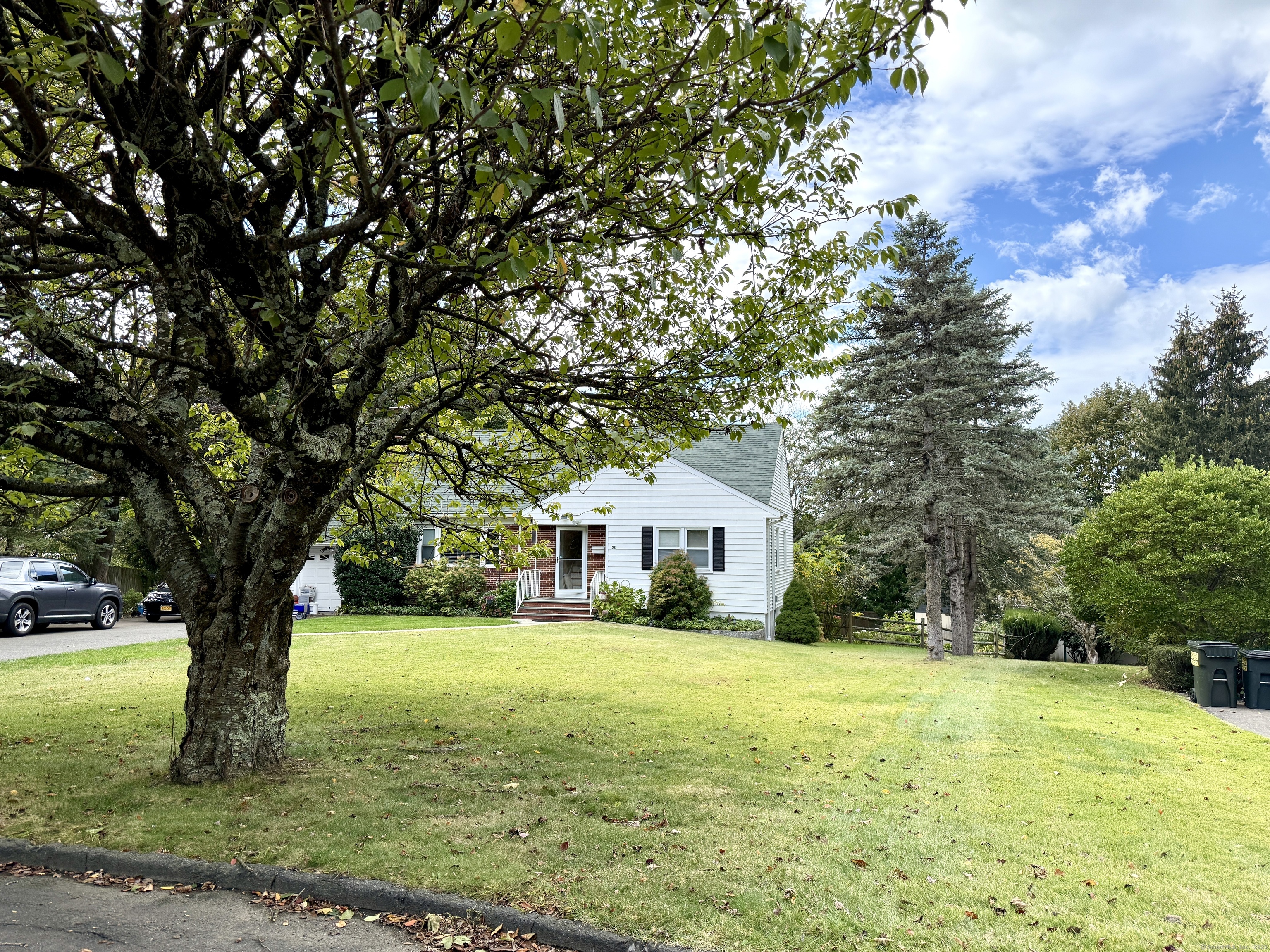 32 Locust Lane