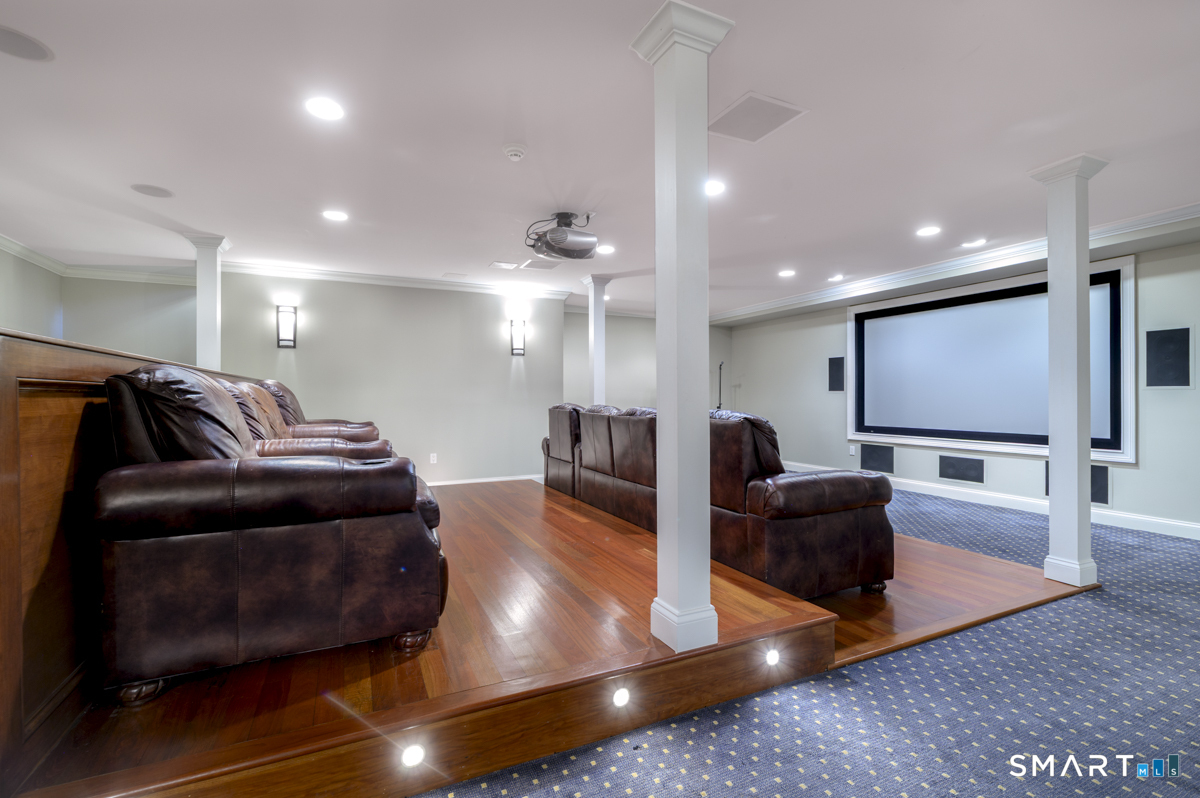 44 Pumpkin Hill Road