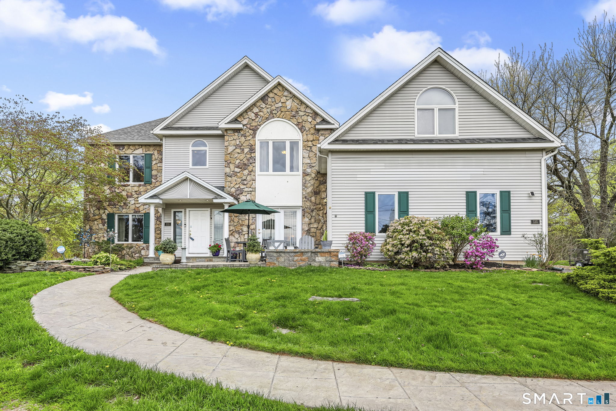 135 Kings Highway