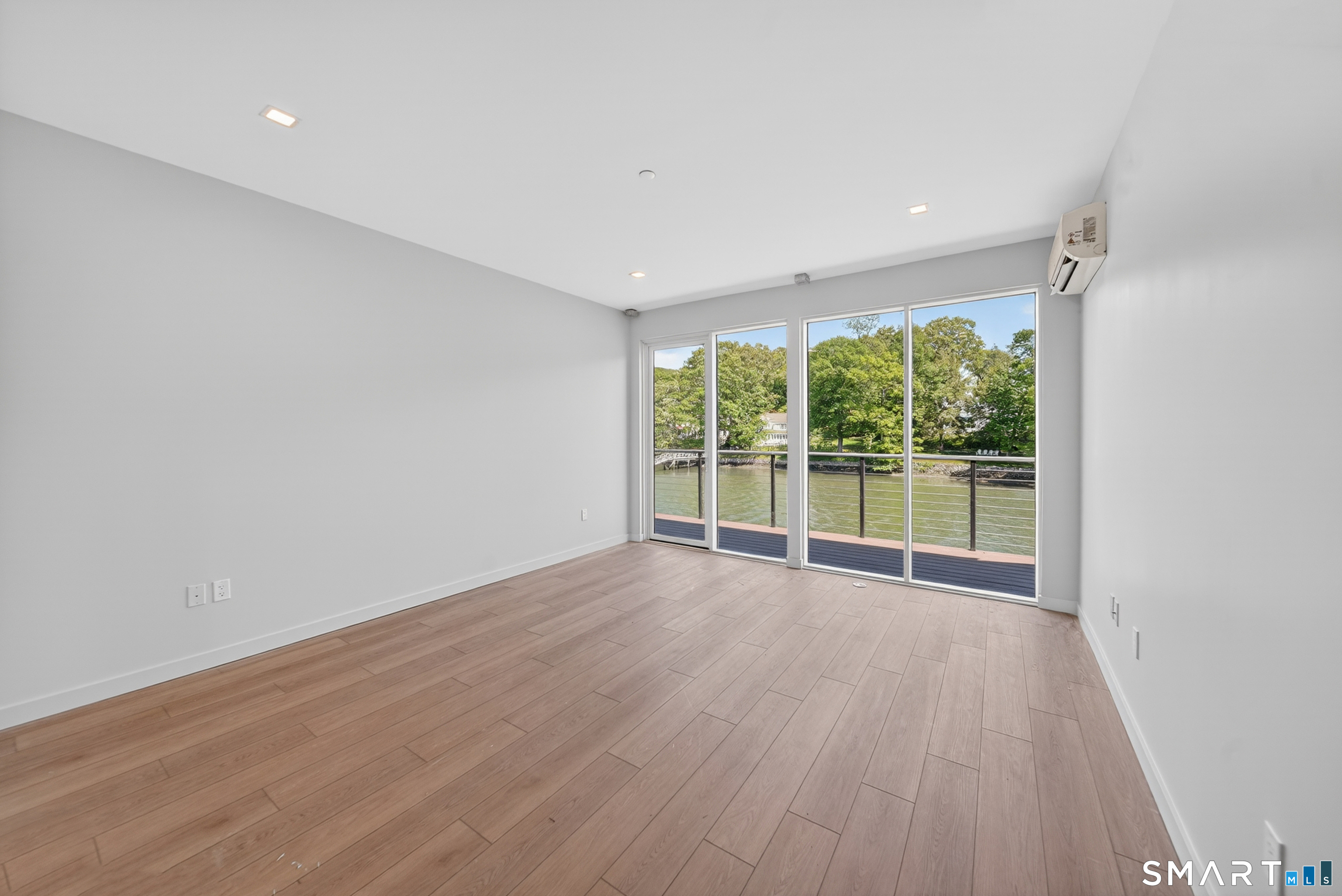 253 Riverside Avenue 102