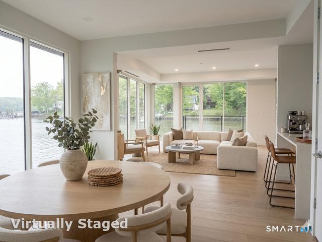 251 Riverside Avenue 301