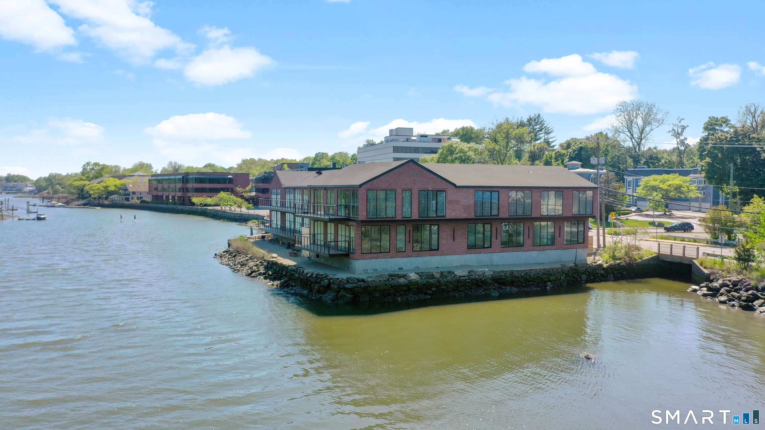 251 Riverside Avenue 301