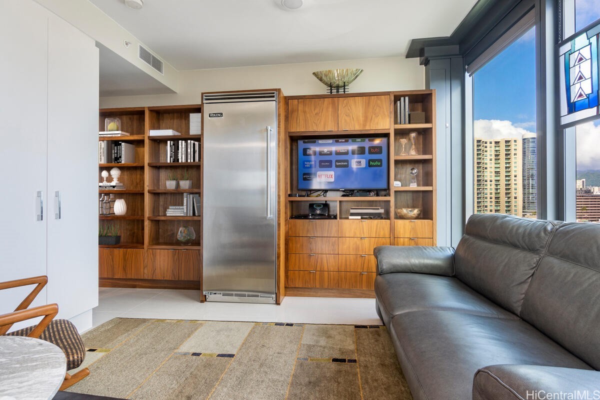 1108 Auahi Street 1000