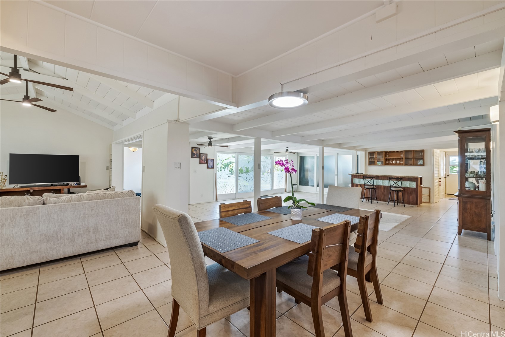 676 Mokapu Road