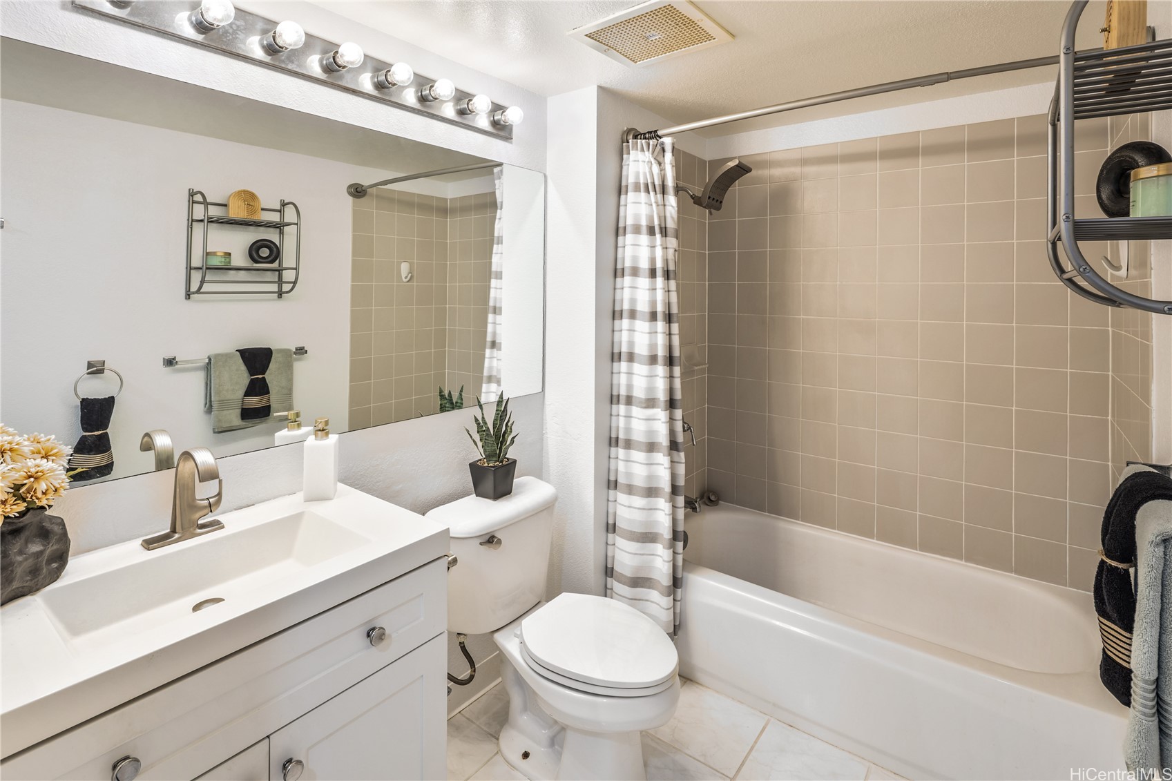 3075 Ala Poha Place 110