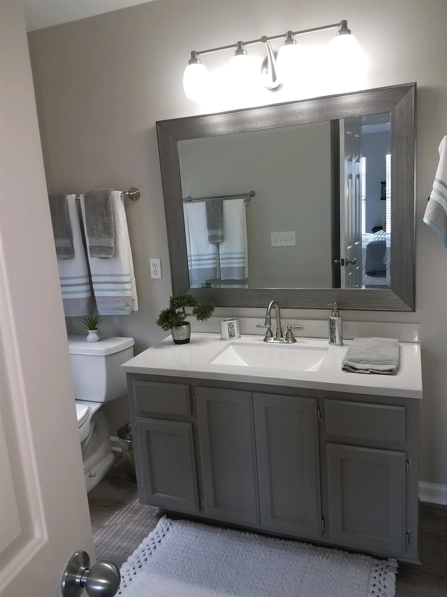 261 Granger View Cir