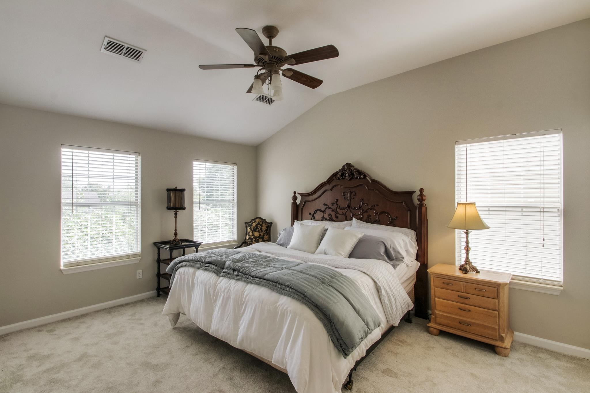 261 Granger View Cir