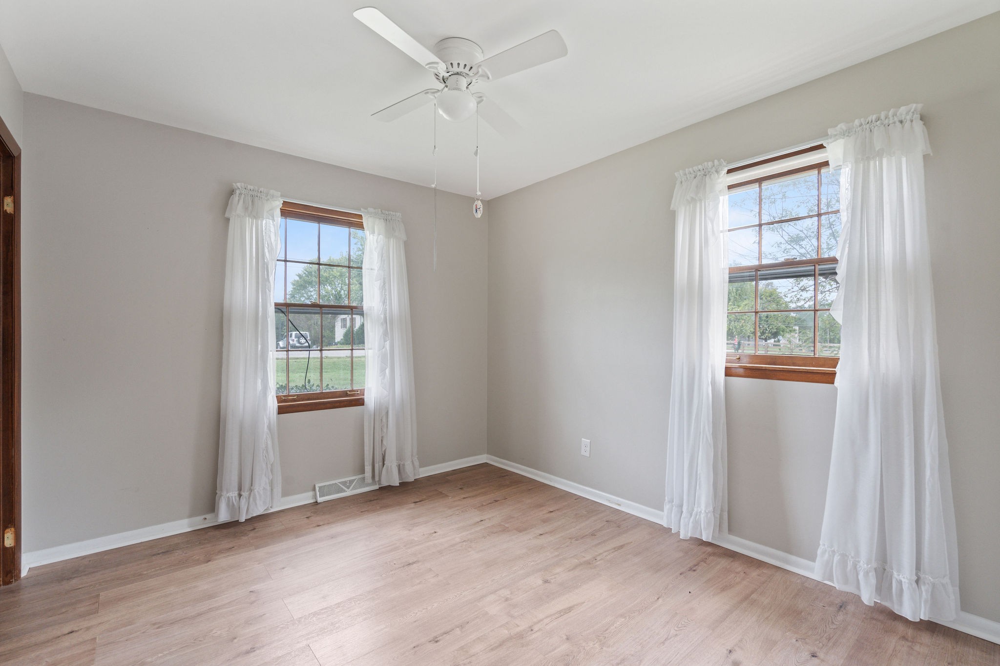 204 Lookout Dr