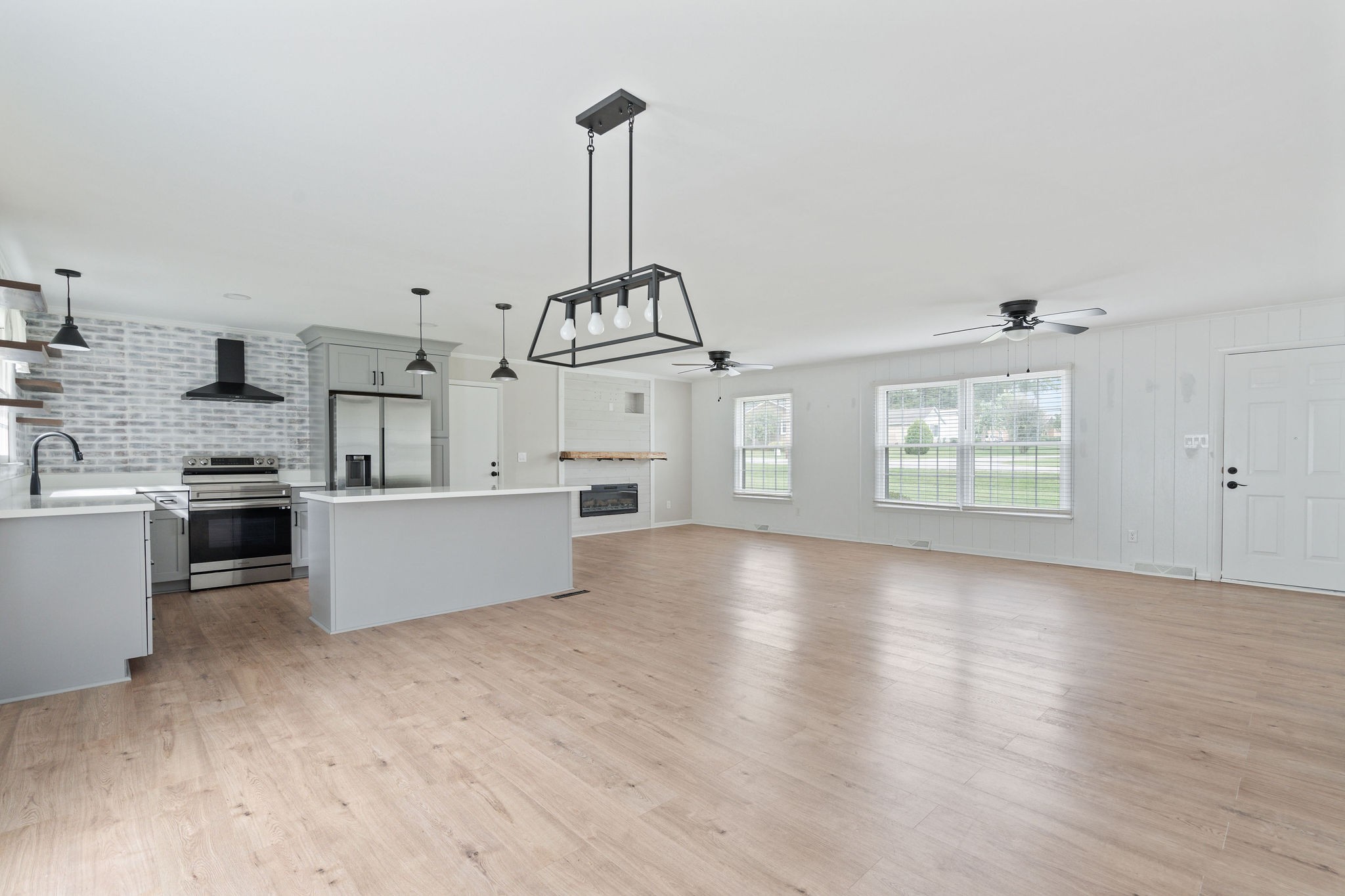 204 Lookout Dr