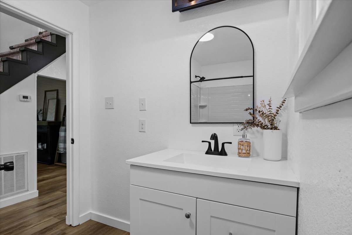 2460 Little Bartons Creek Rd