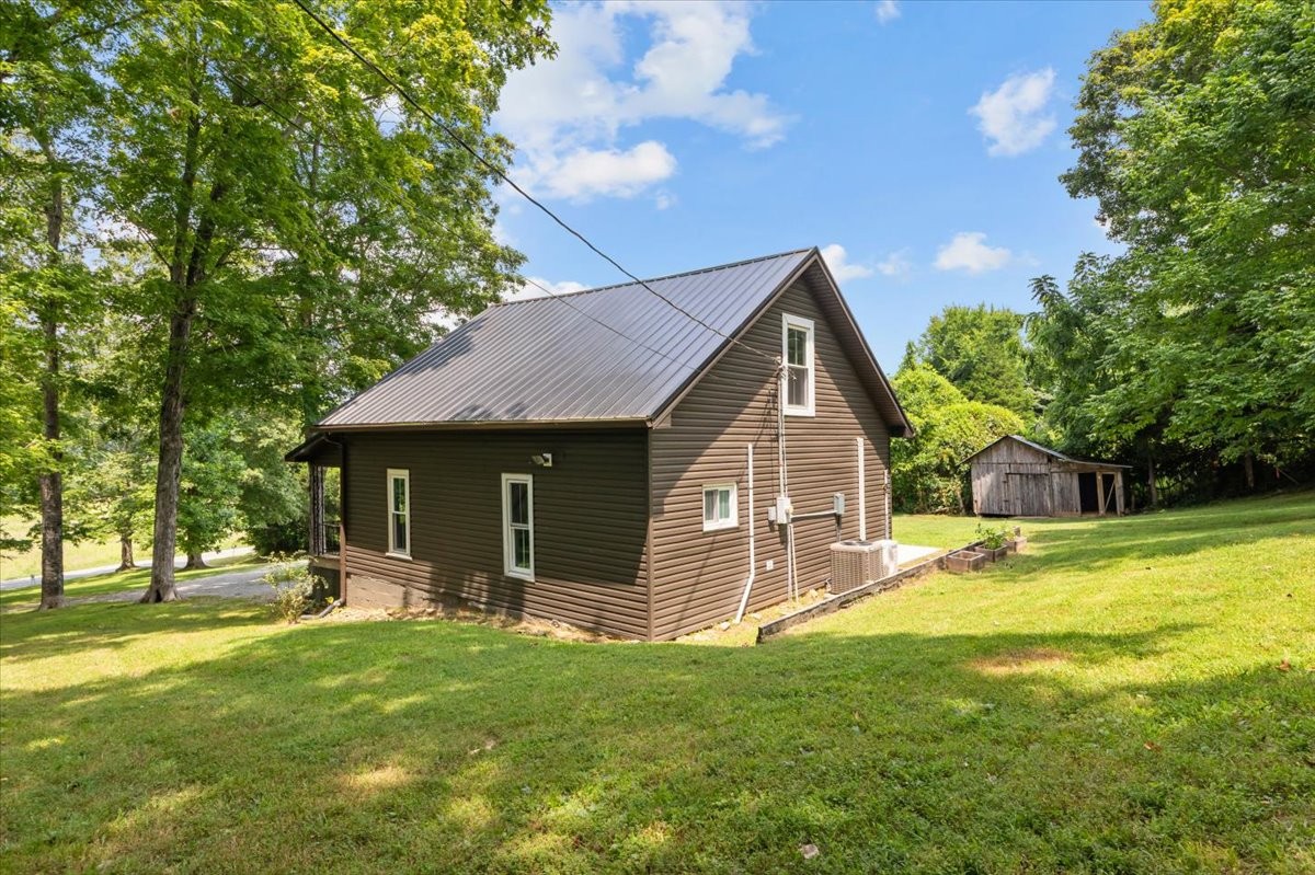 2460 Little Bartons Creek Rd