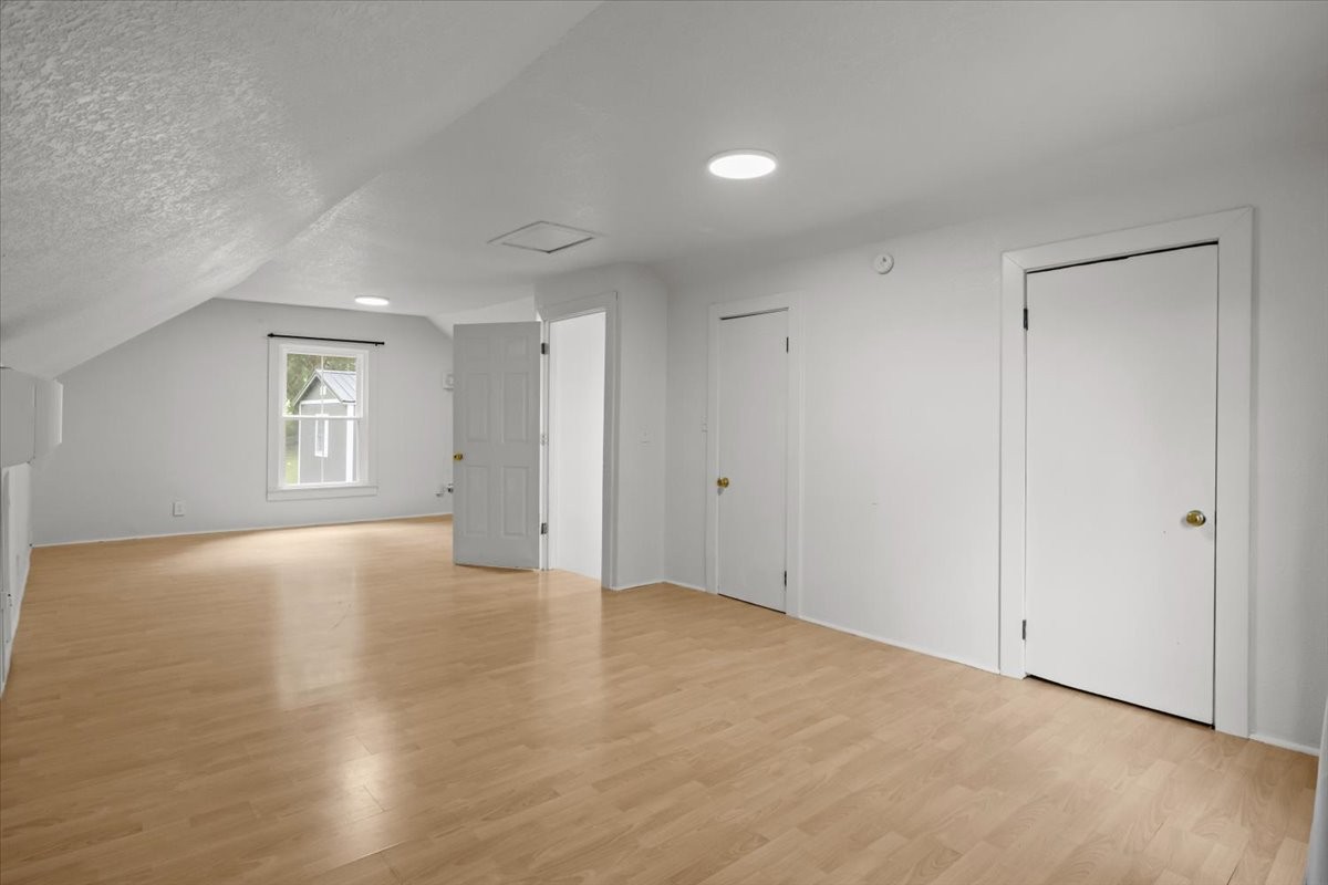 2460 Little Bartons Creek Rd