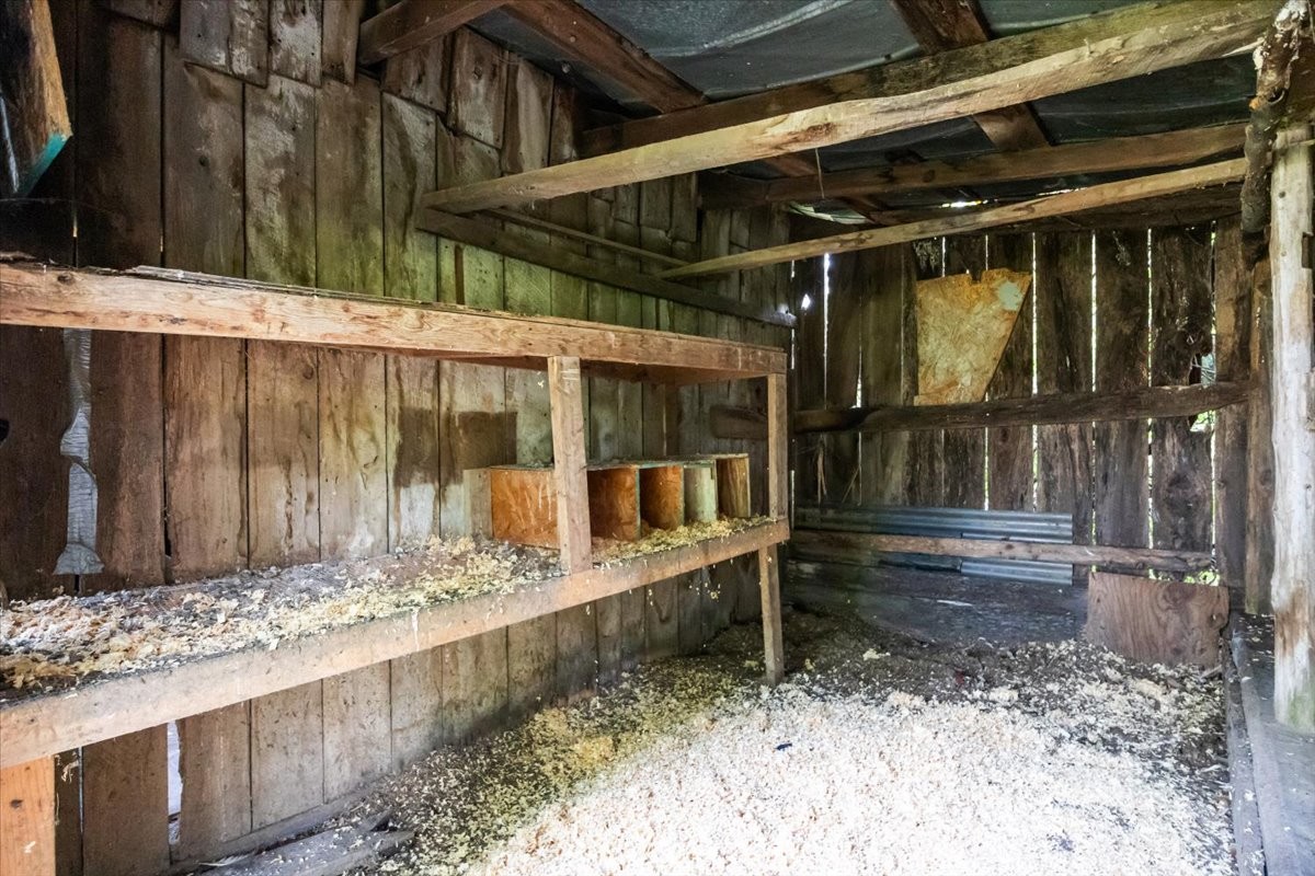 2460 Little Bartons Creek Rd