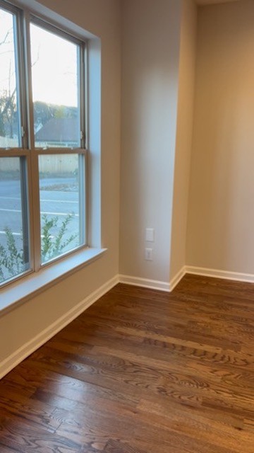 467 Morton Ave Unit: 105