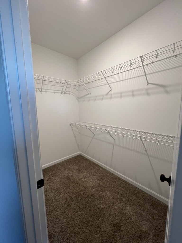 467 Morton Ave Unit: 105