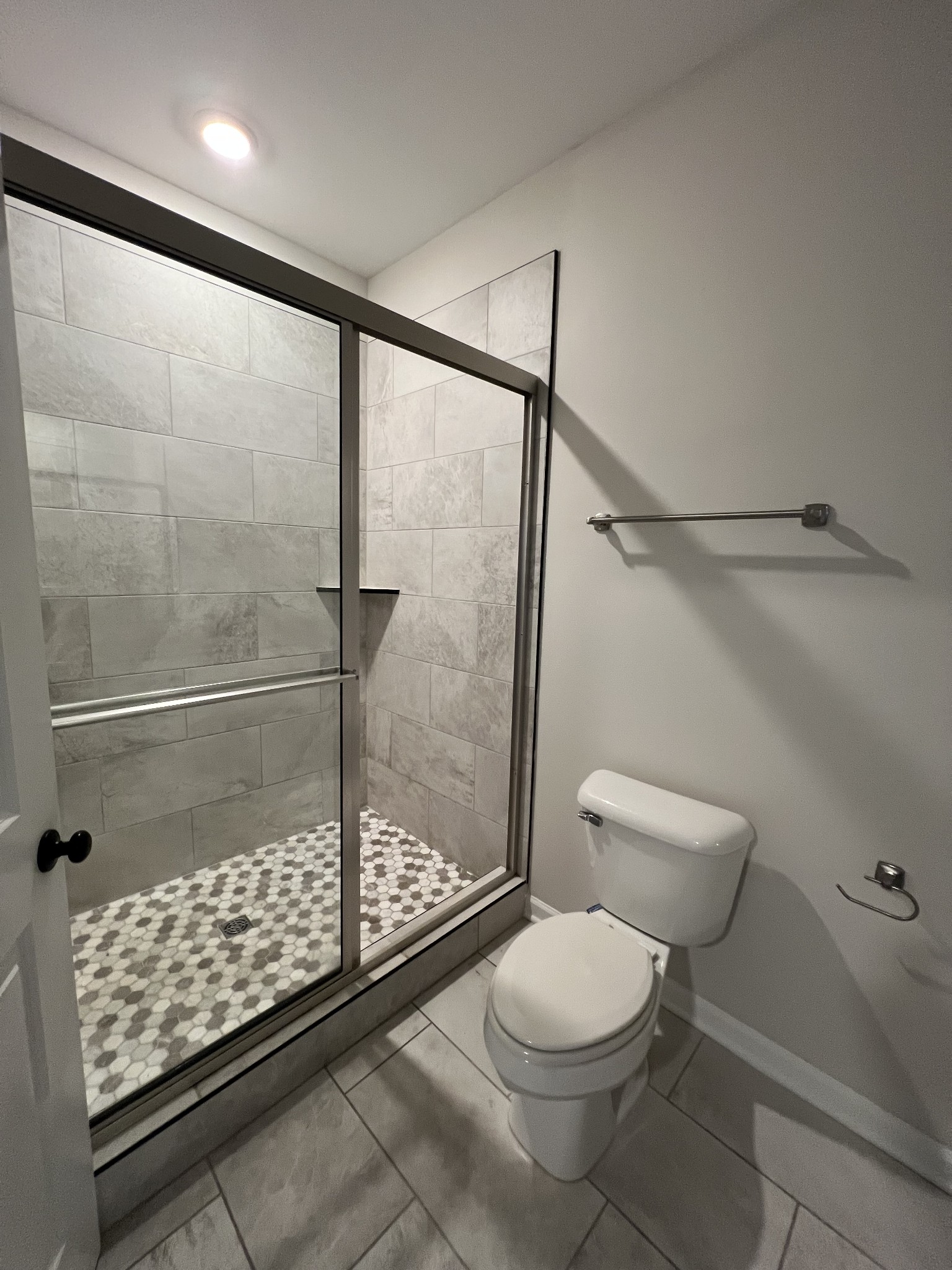 467 Morton Ave Unit: 102