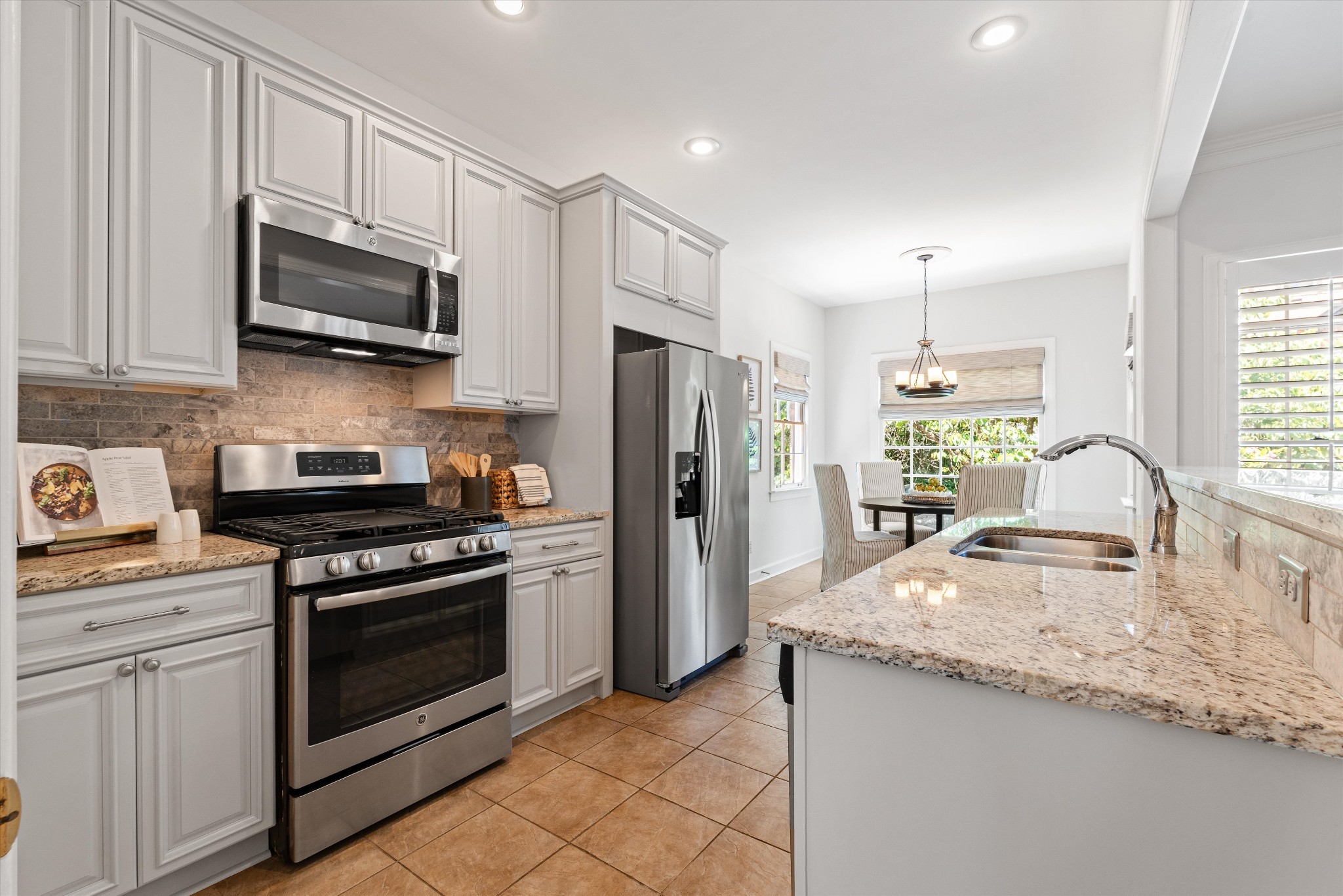 1923 Overhill Drive Unit: A