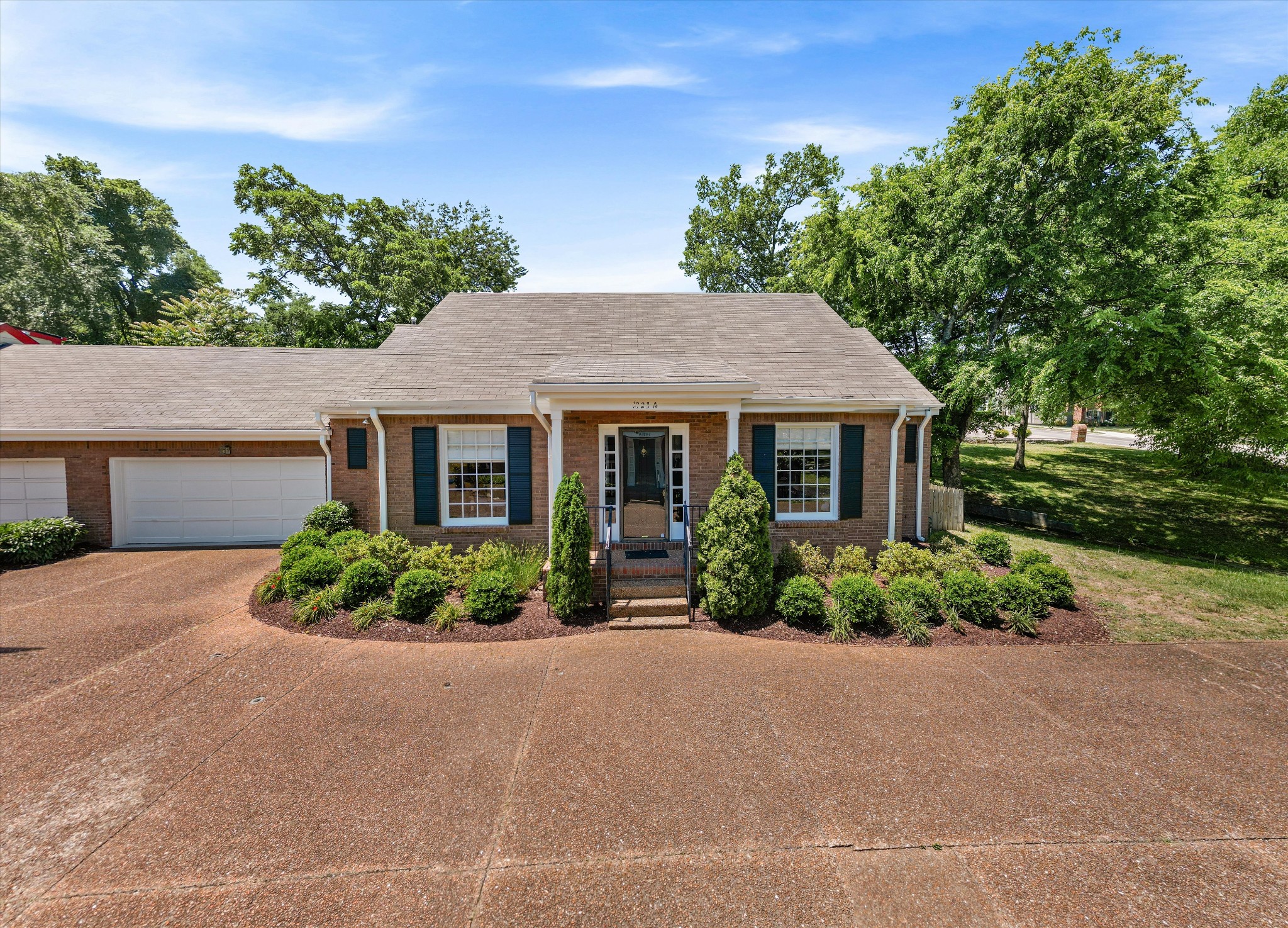 1923 Overhill Drive Unit: A