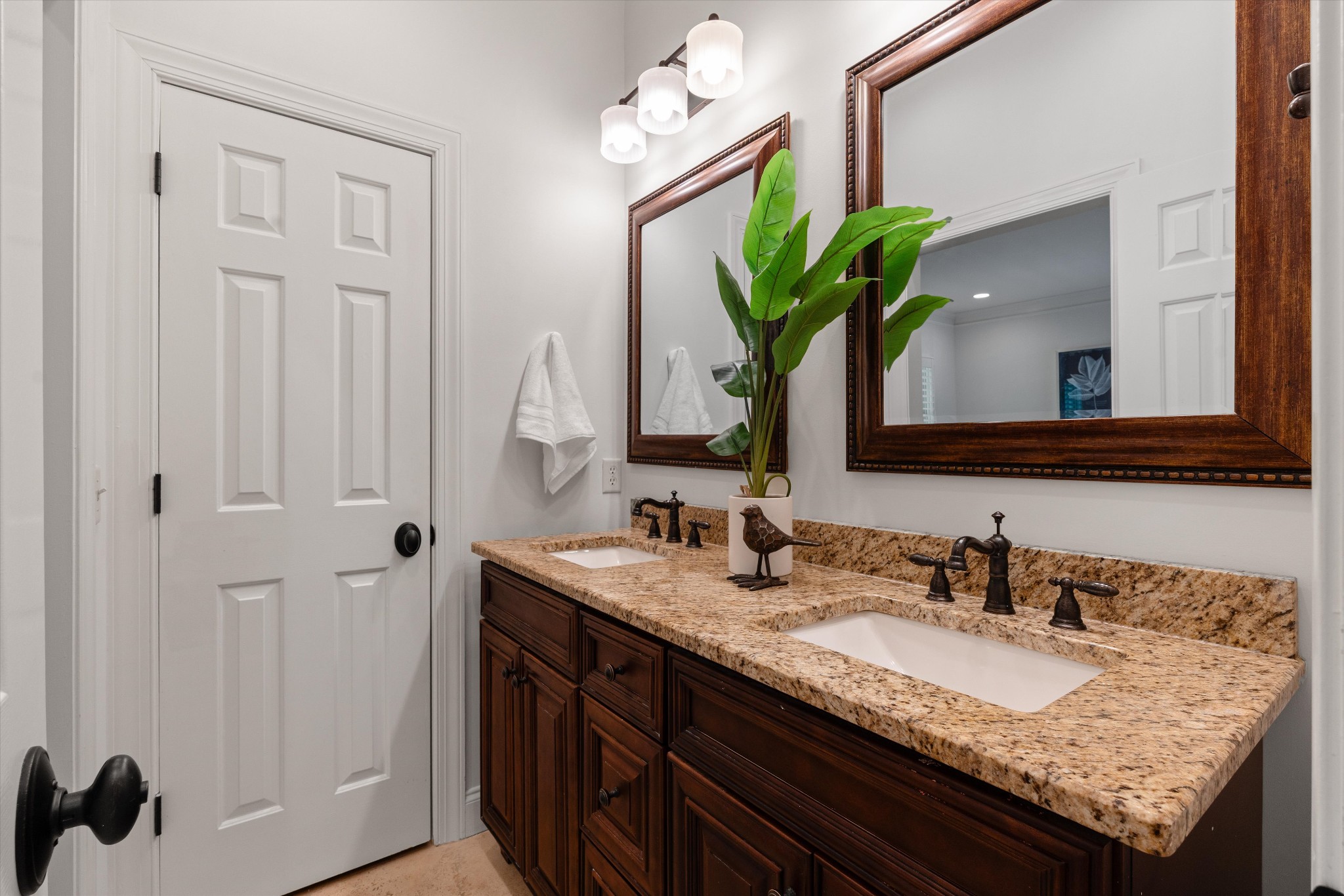 1923 Overhill Drive Unit: A
