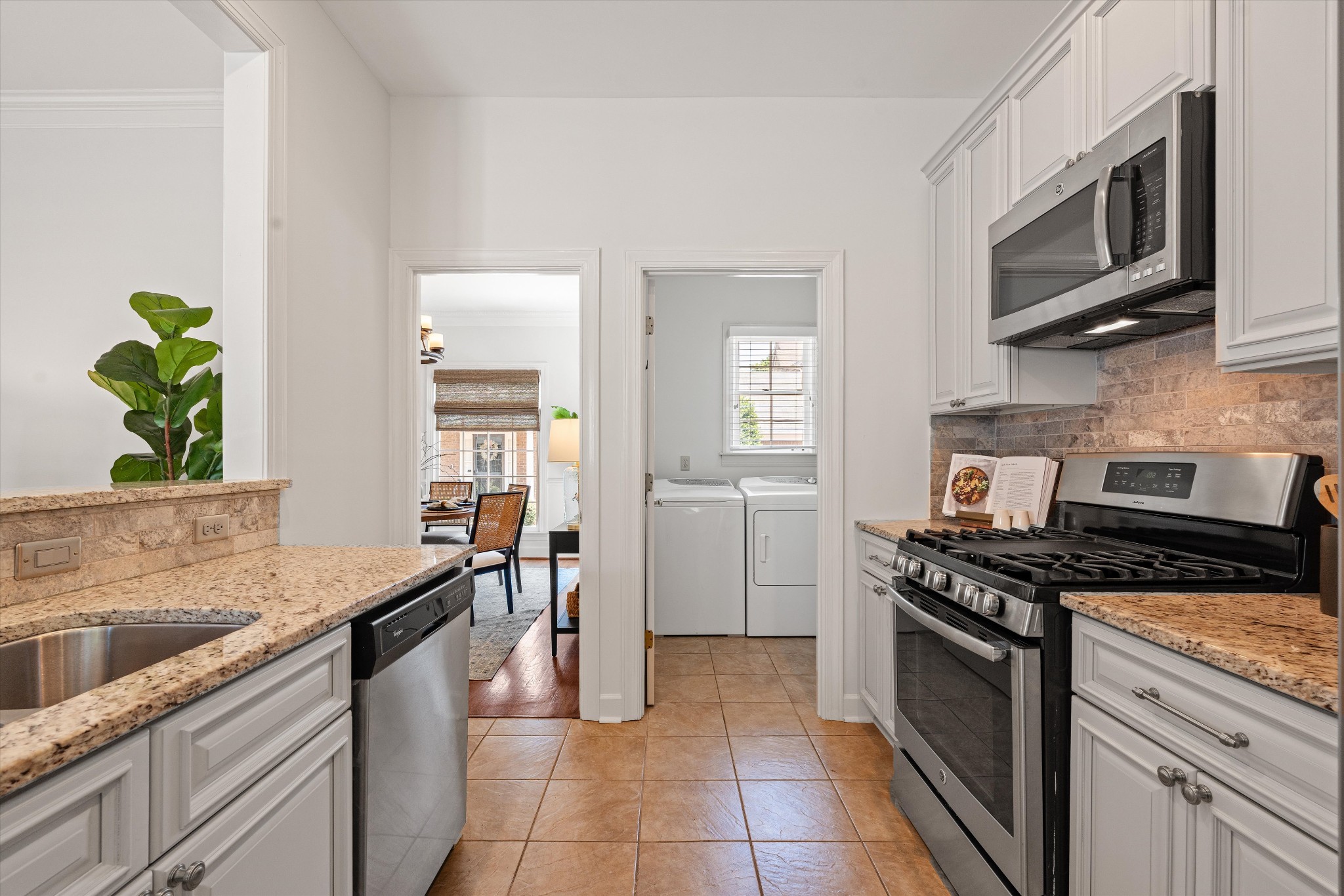 1923 Overhill Drive Unit: A