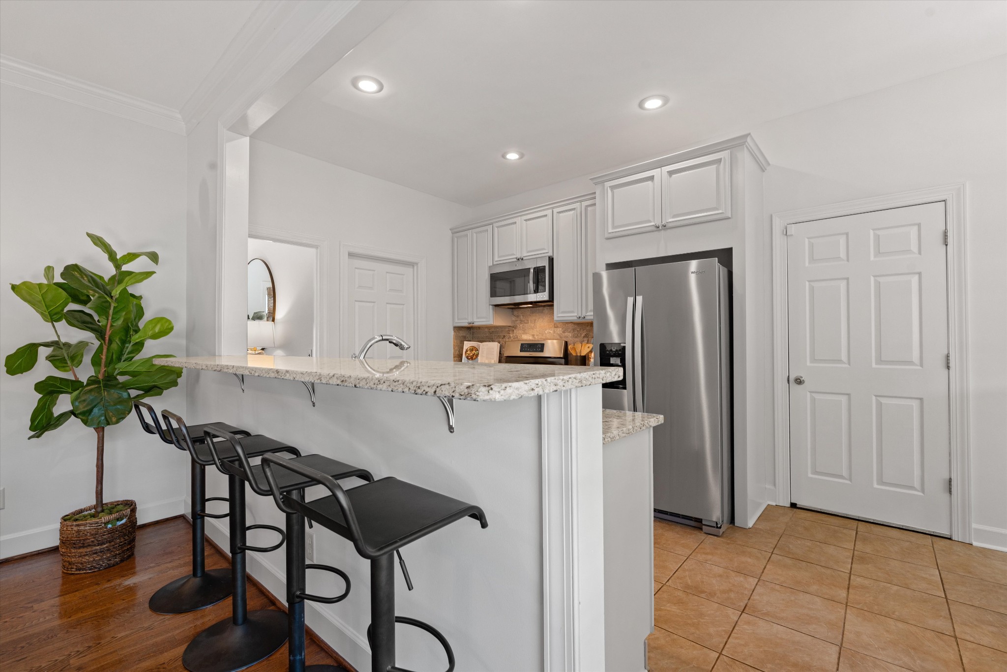 1923 Overhill Drive Unit: A
