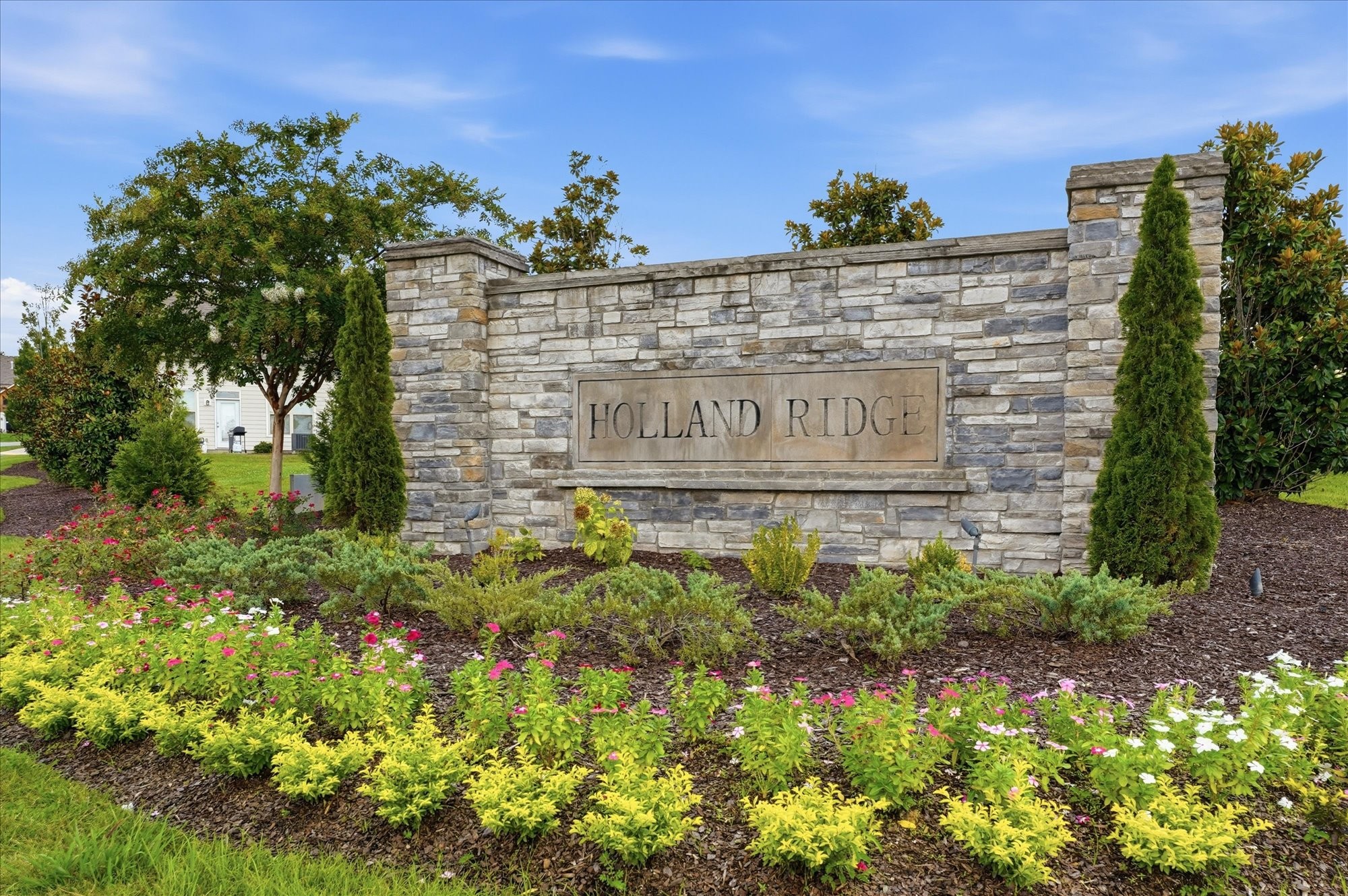 214 Netherlands Blvd