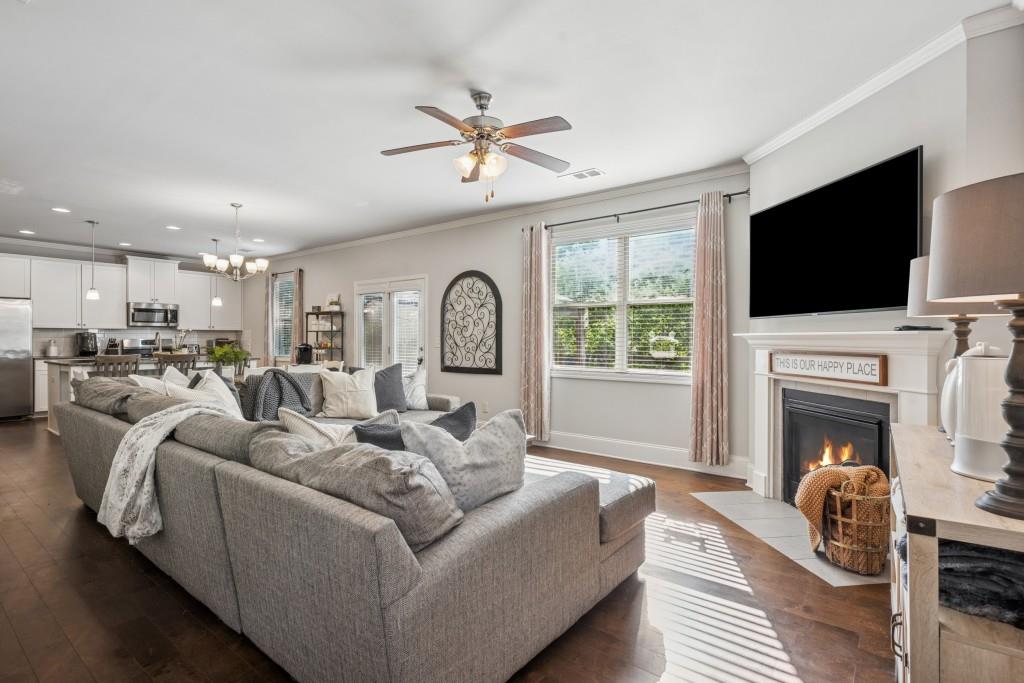 2127 Apple Orchard Way